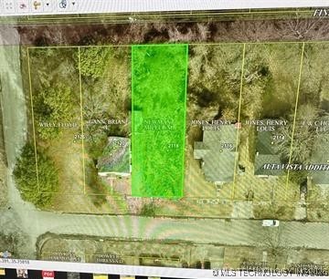 2118 Court Street Property Photo 1