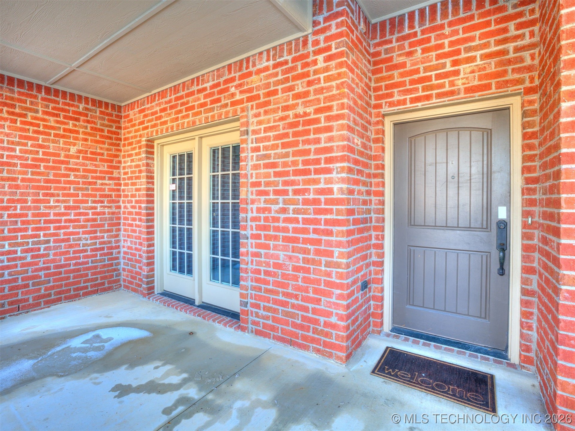 11328 S 75th Avenue E Property Photo 9