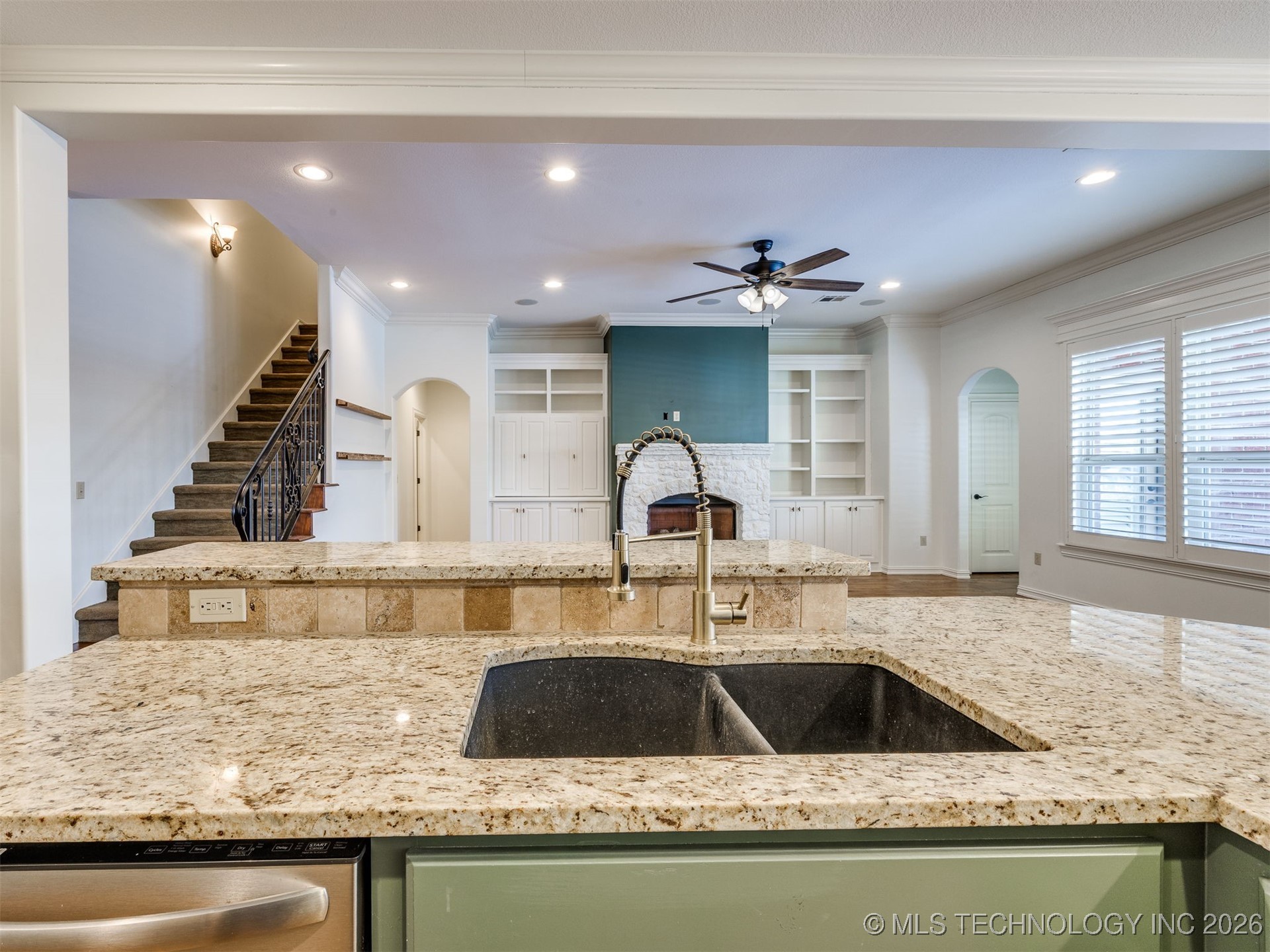 11328 S 75th Avenue E Property Photo 25