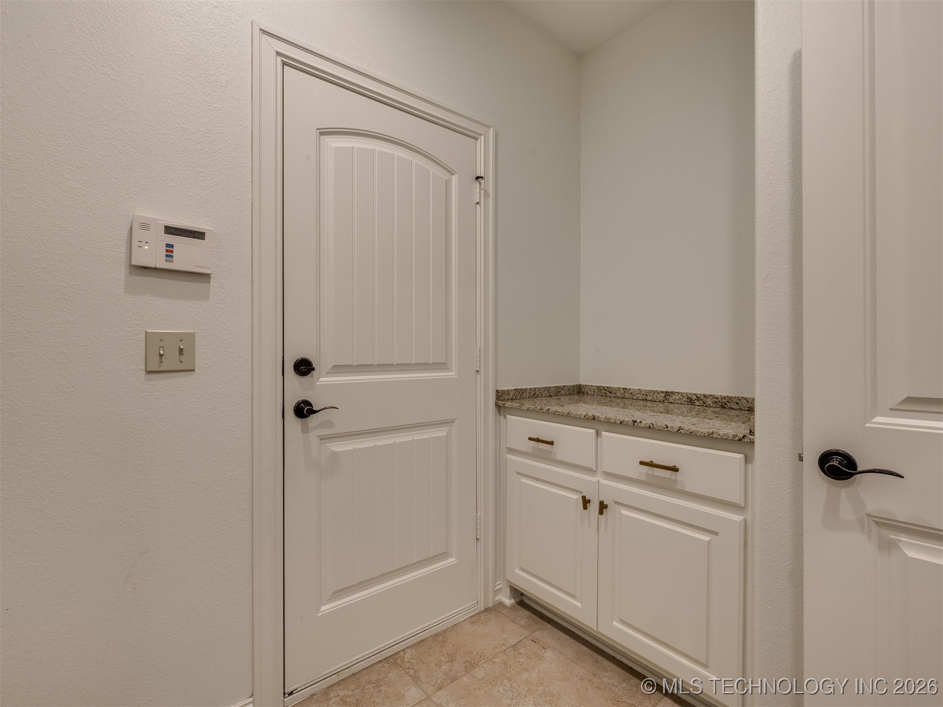 11328 S 75th Avenue E Property Photo 43