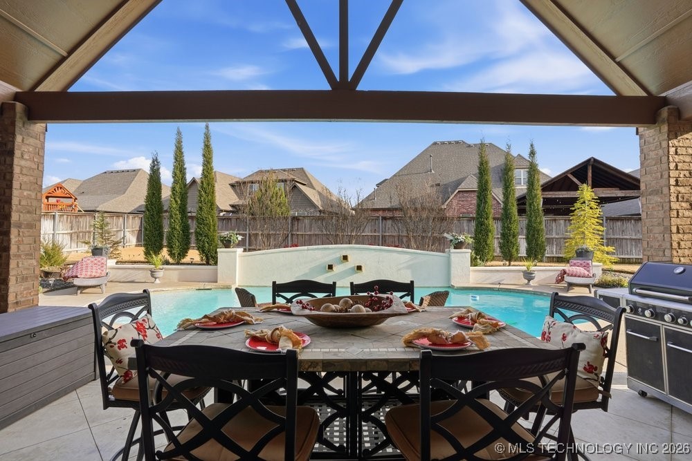 3631 S Fir Boulevard Property Photo 4