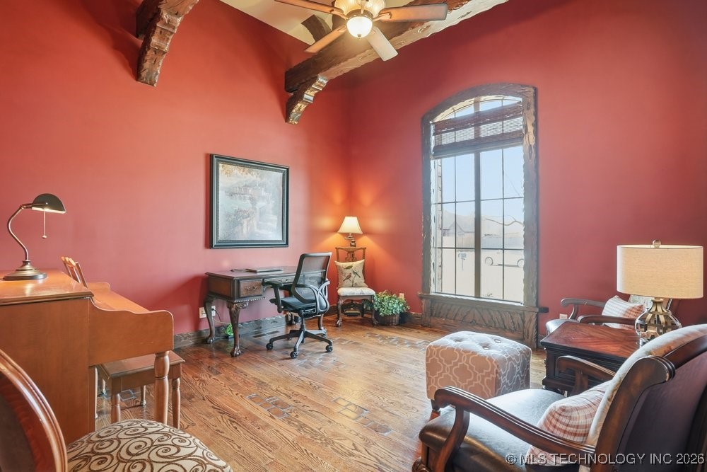 3631 S Fir Boulevard Property Photo 7