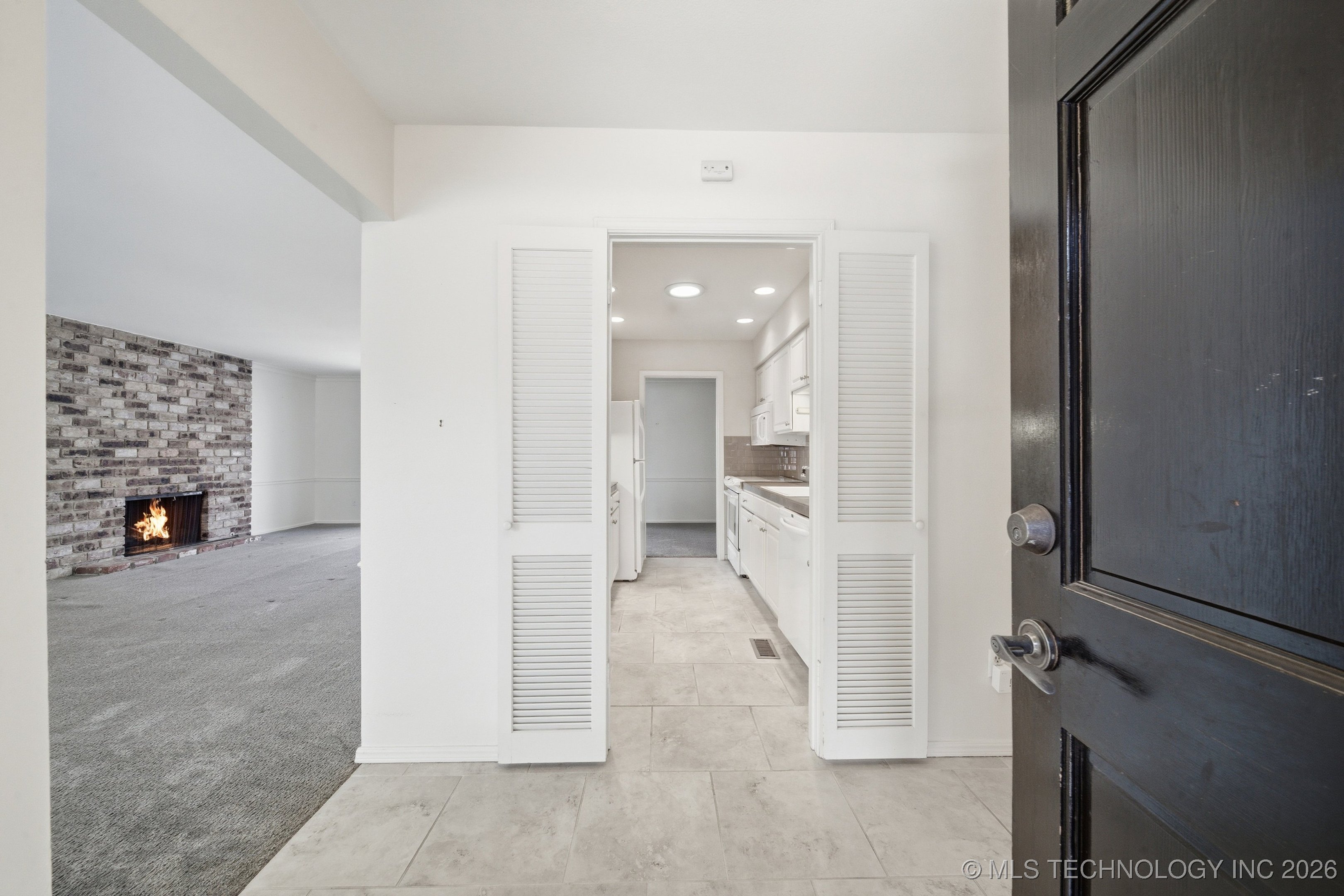 2603335 Property Photo 4