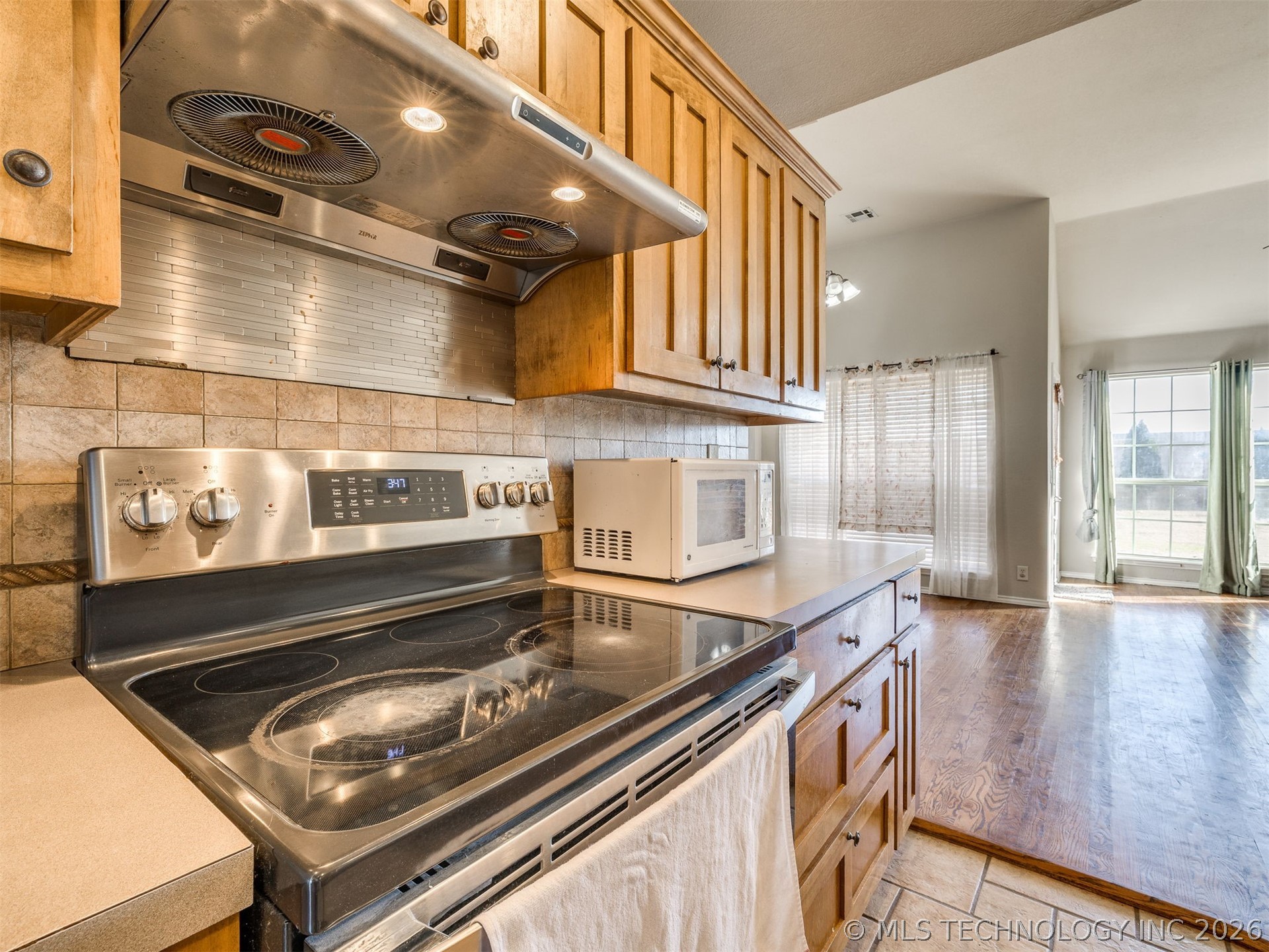 1018 W 120th Court S Property Photo 33