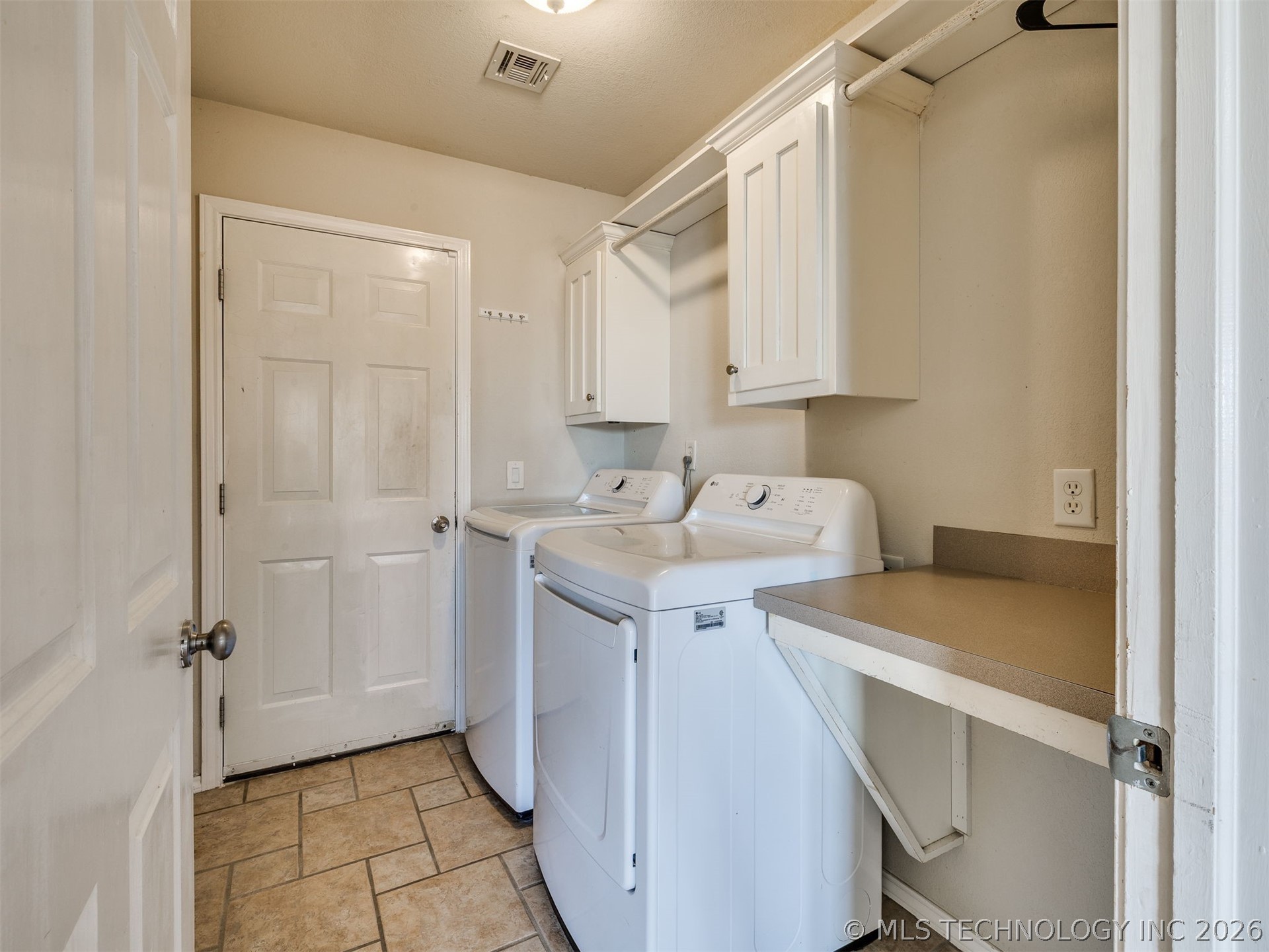 1018 W 120th Court S Property Photo 53