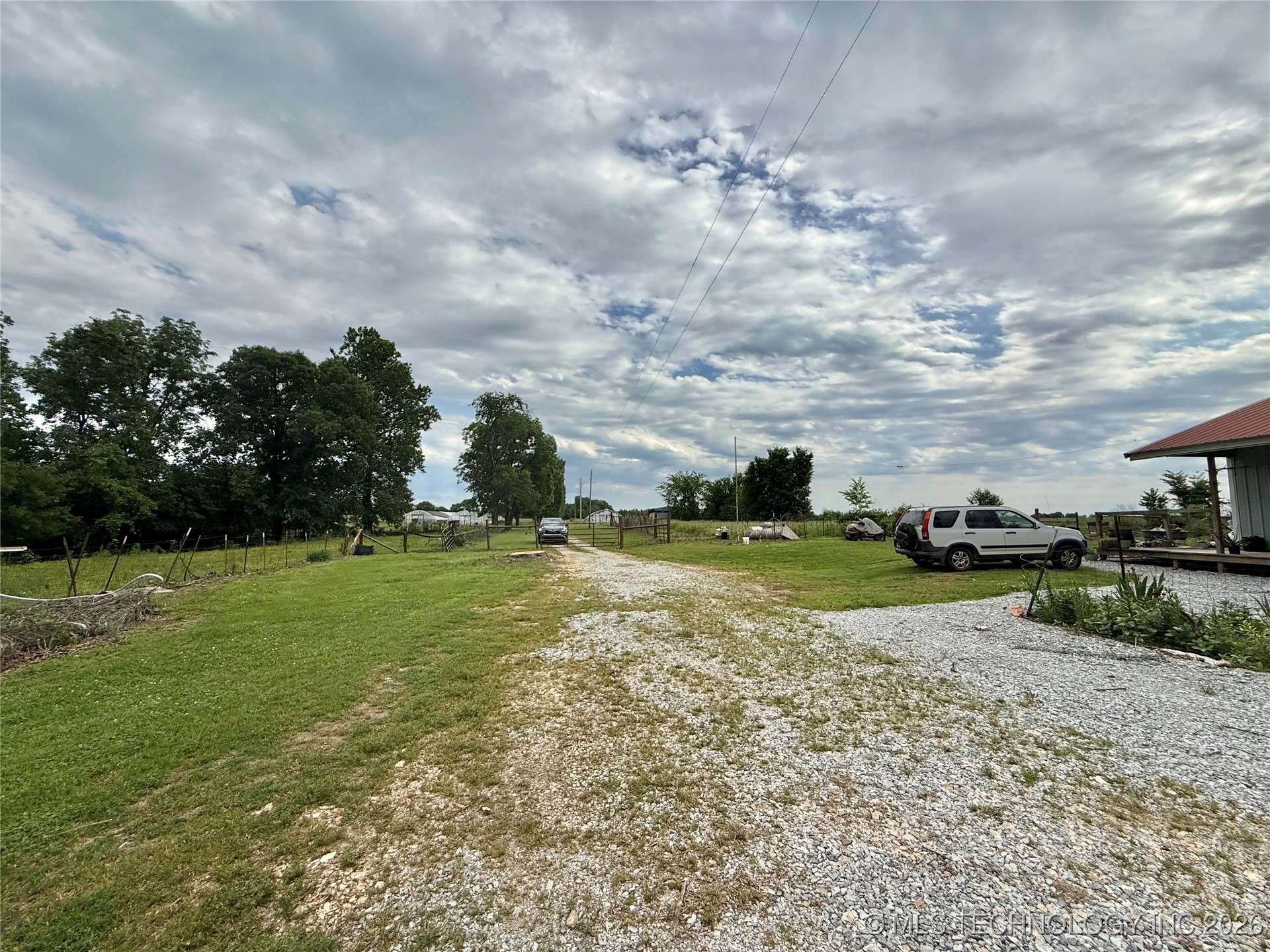 20218 E 430 Road Property Photo 18