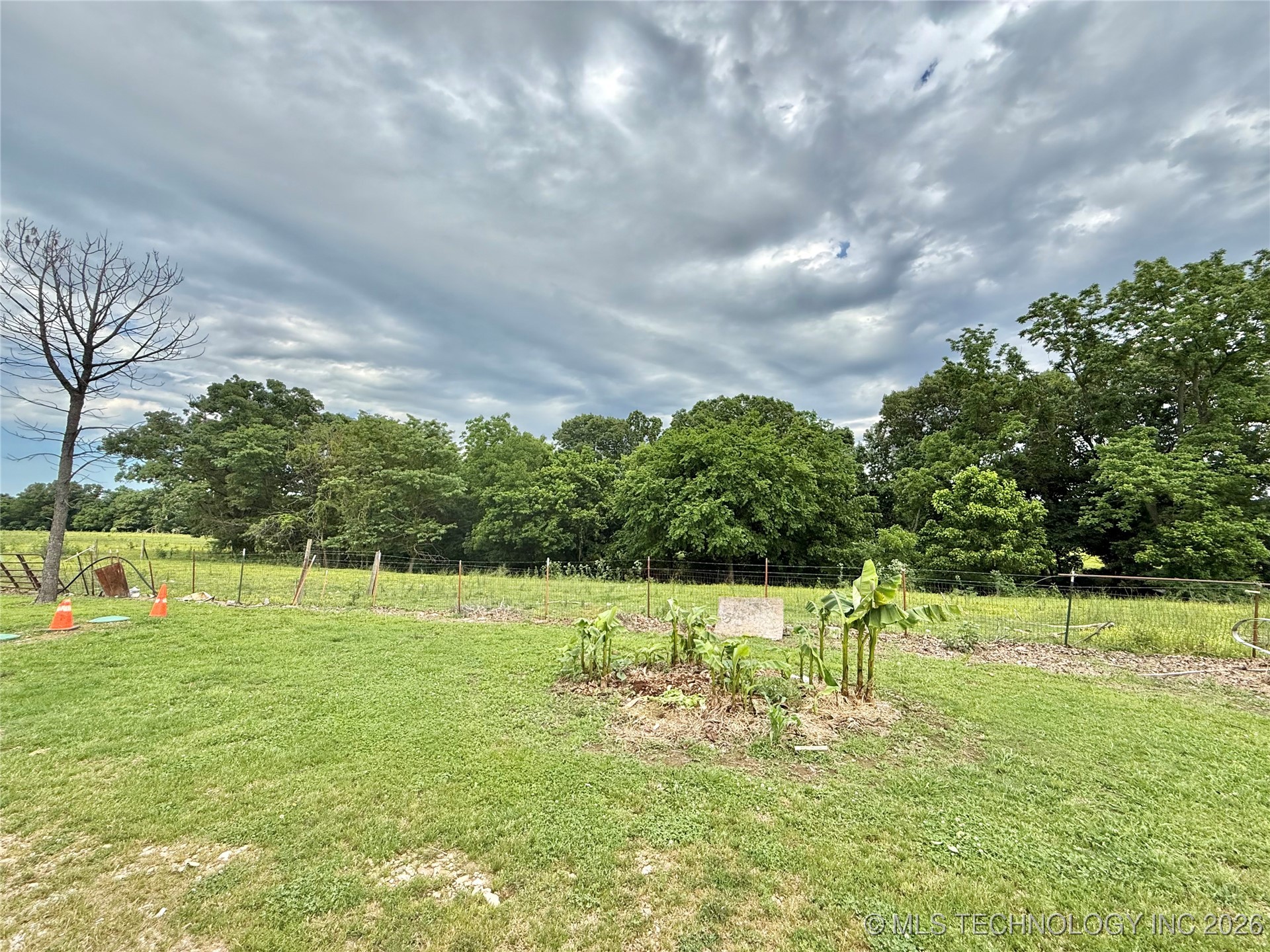 20218 E 430 Road Property Photo 23