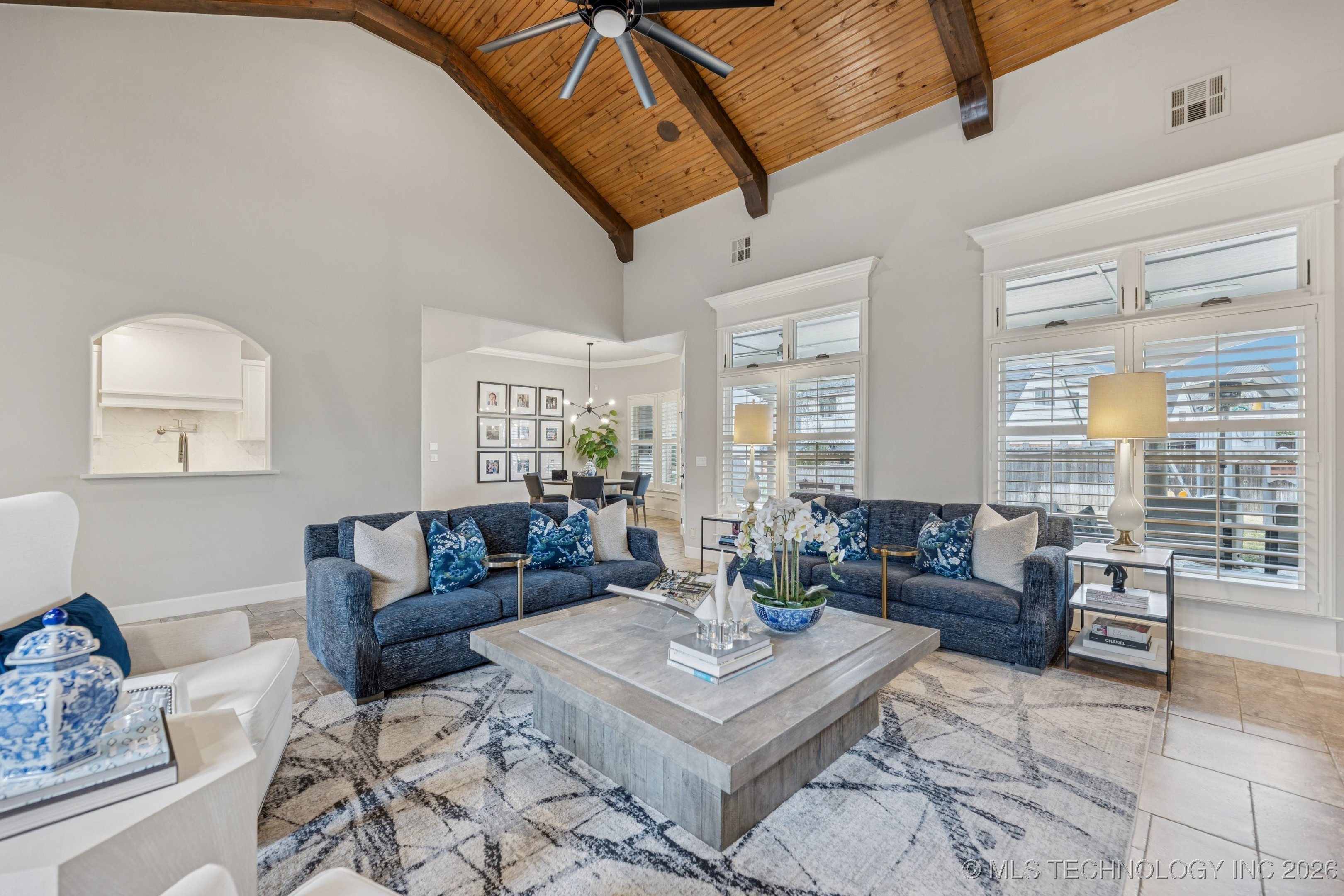 10628 S Mulberry Street Property Photo 7