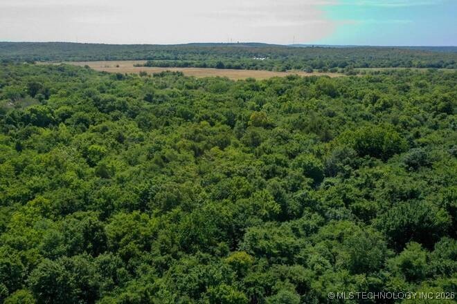 1679 Augustus Road Property Photo 2