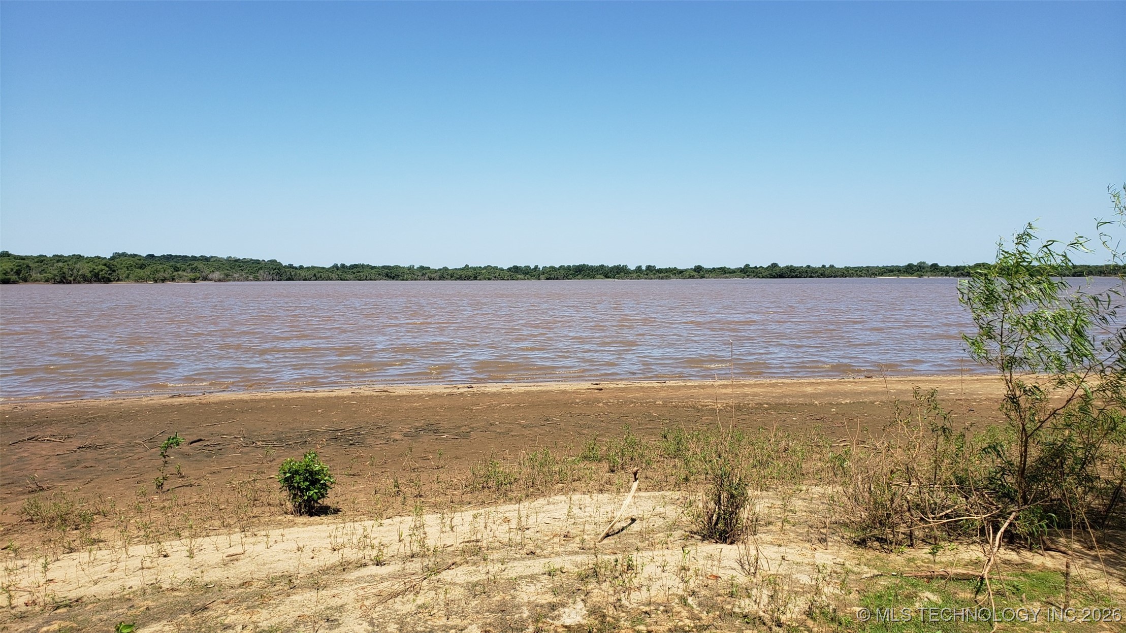 1679 Augustus Road Property Photo 10