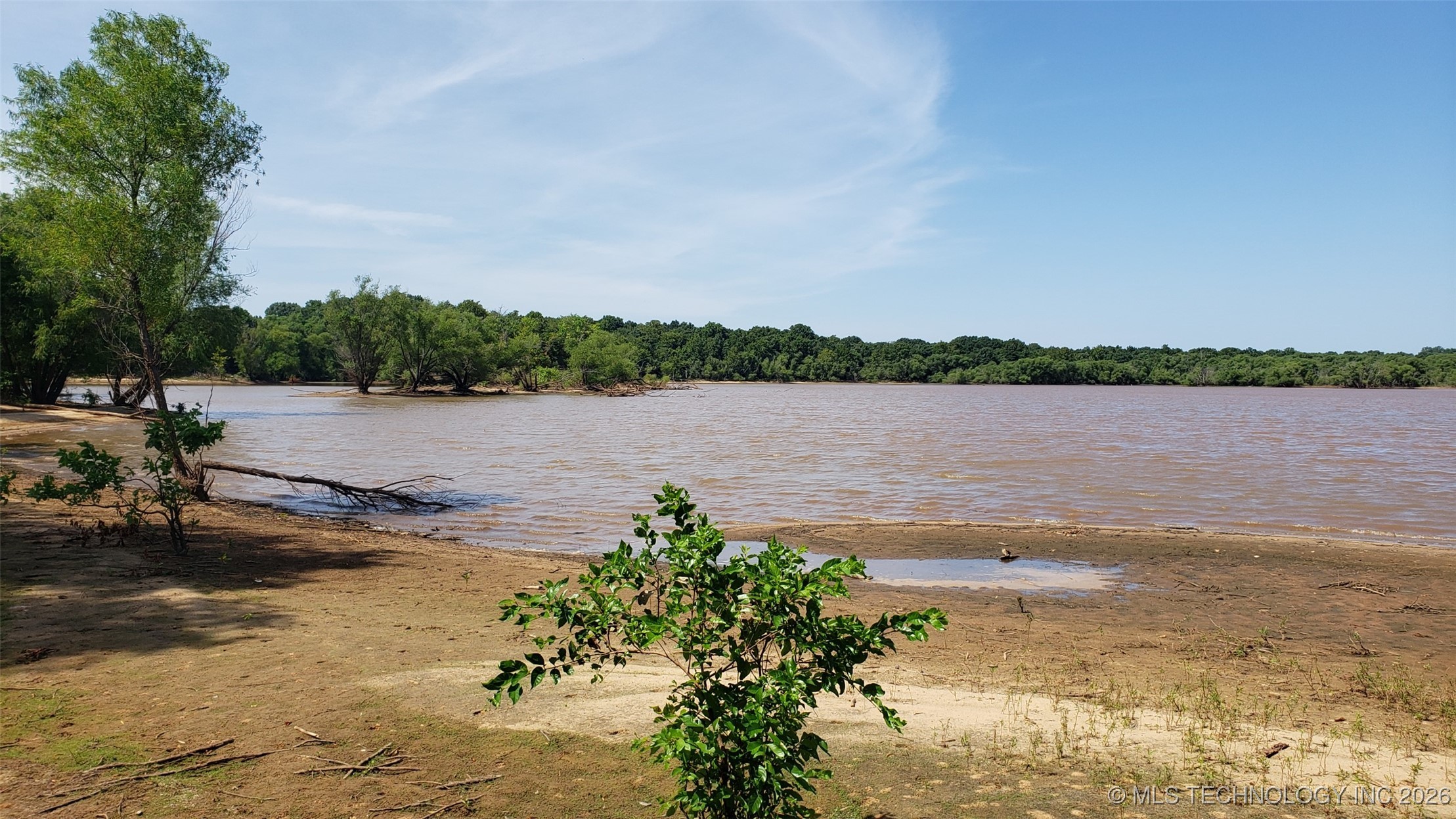 1679 Augustus Road Property Photo 11