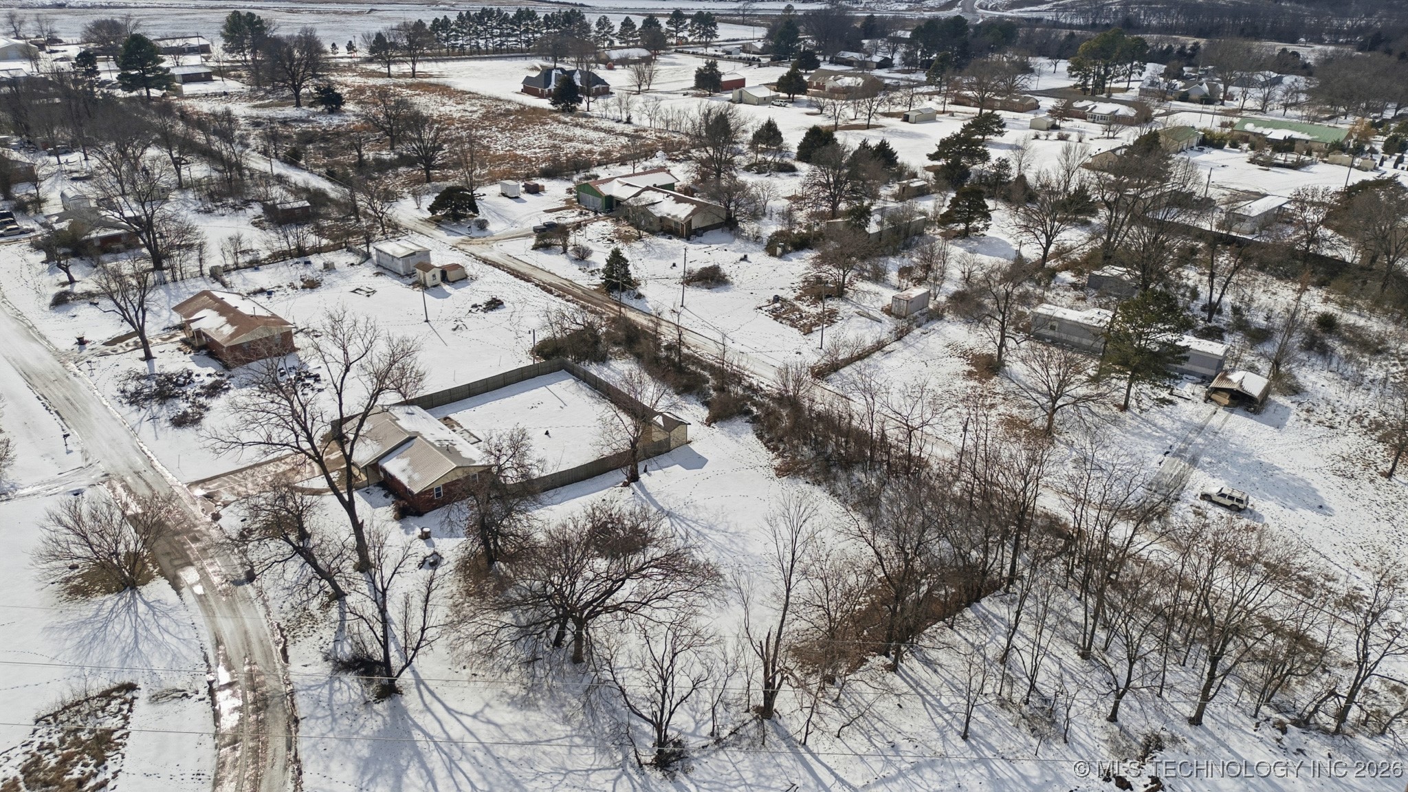 17564 W Grandview Drive Property Photo 5