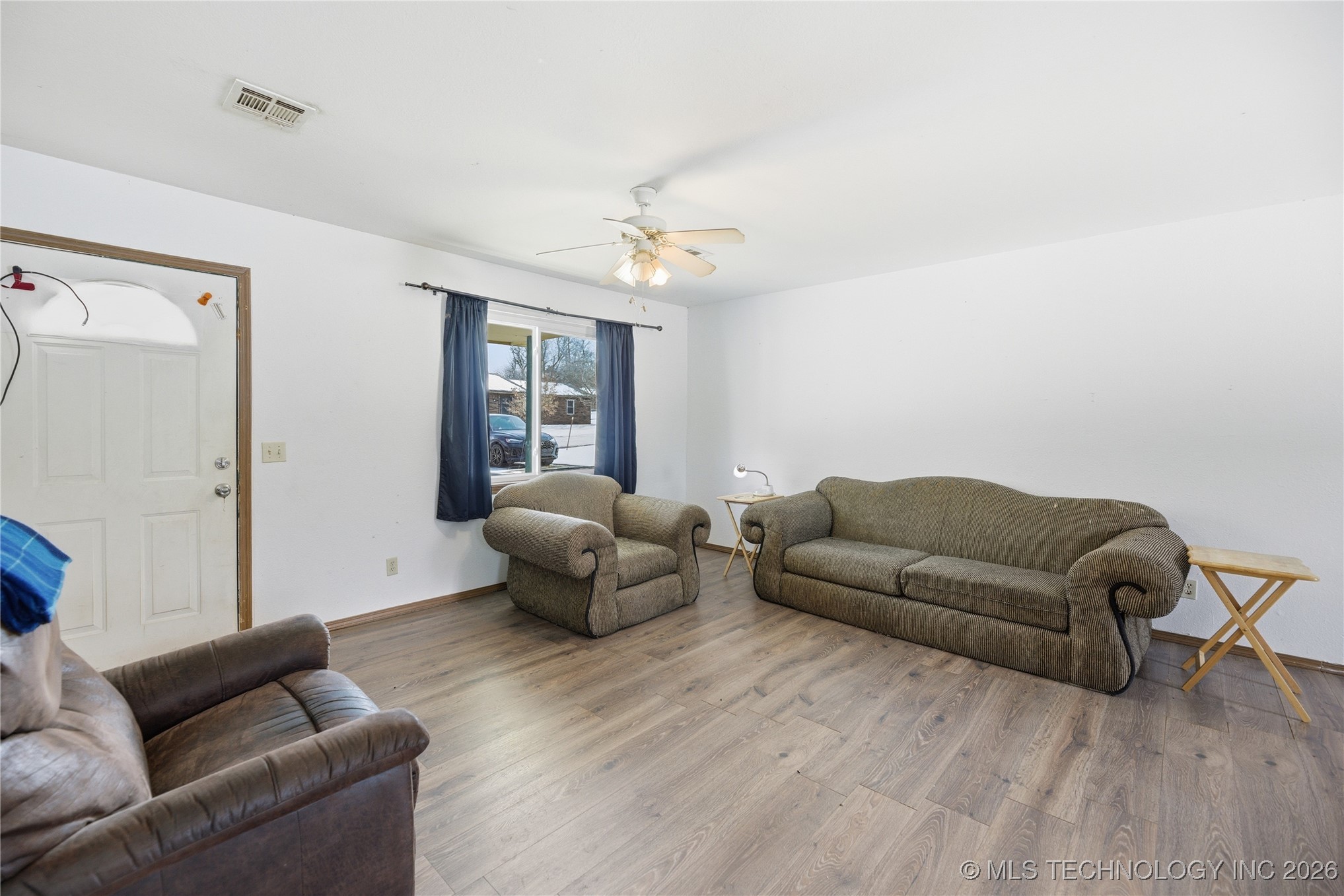 17564 W Grandview Drive Property Photo 7