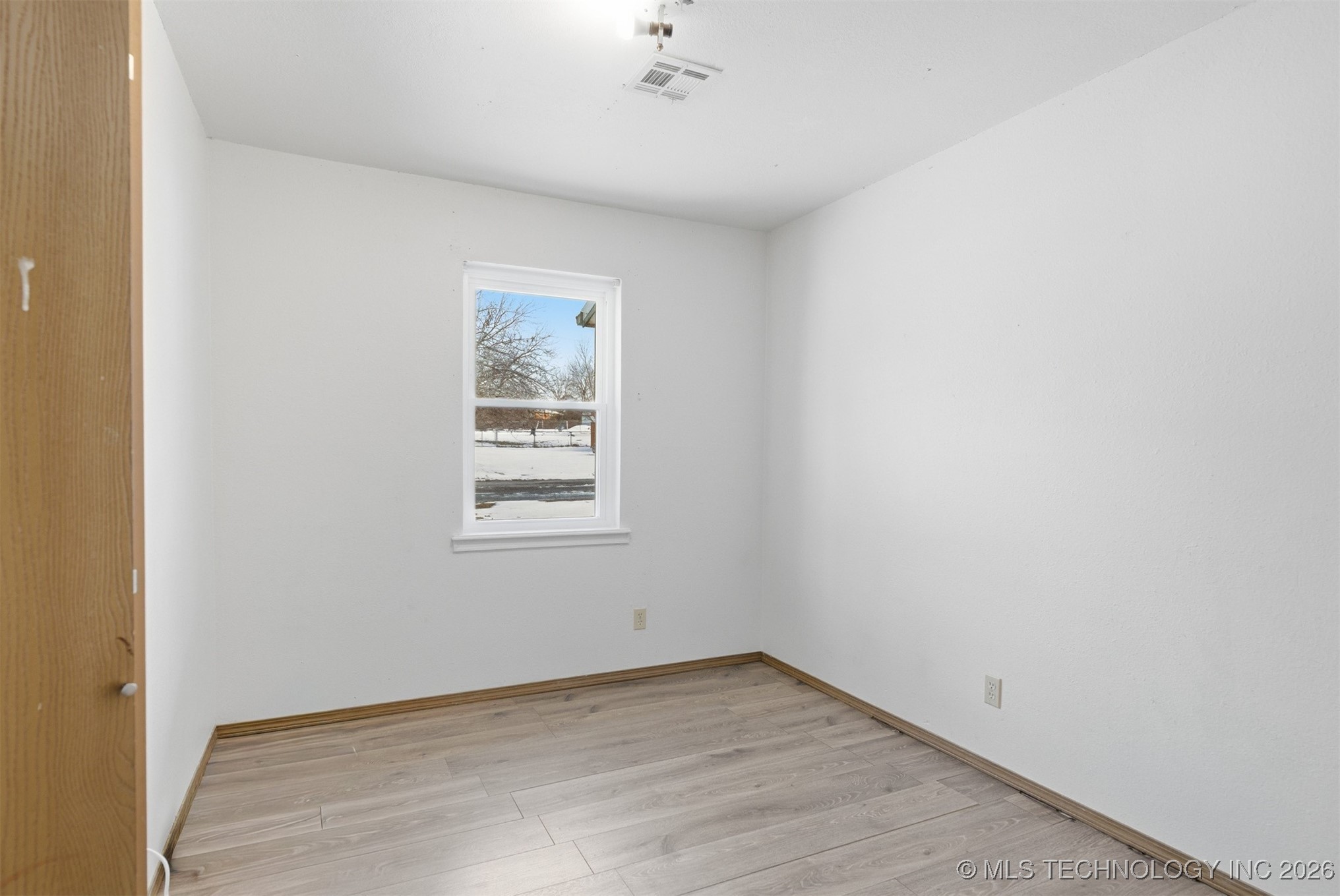 17564 W Grandview Drive Property Photo 13