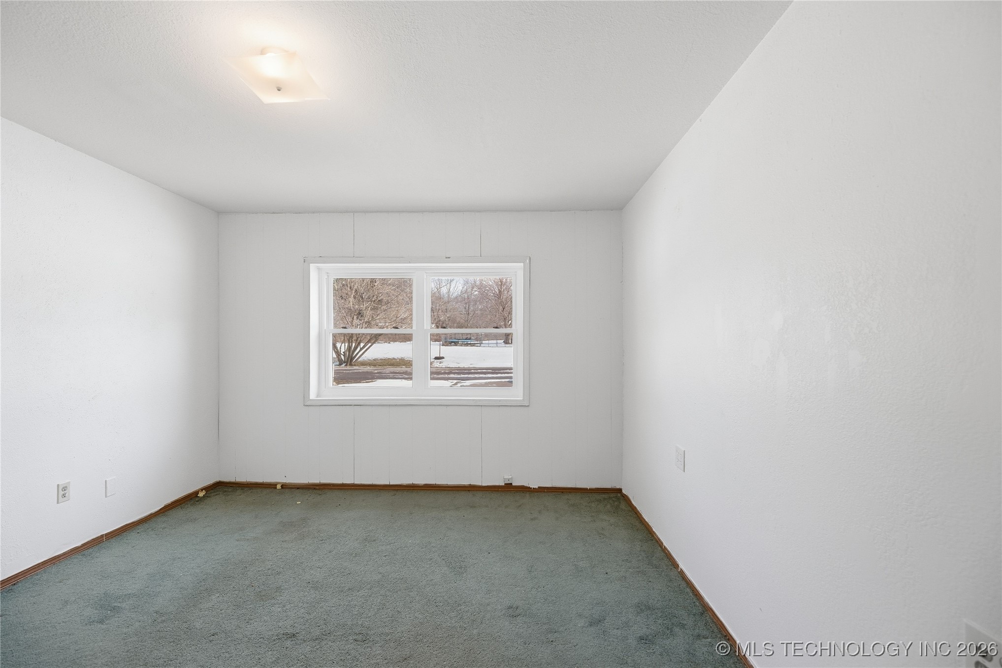 17564 W Grandview Drive Property Photo 21