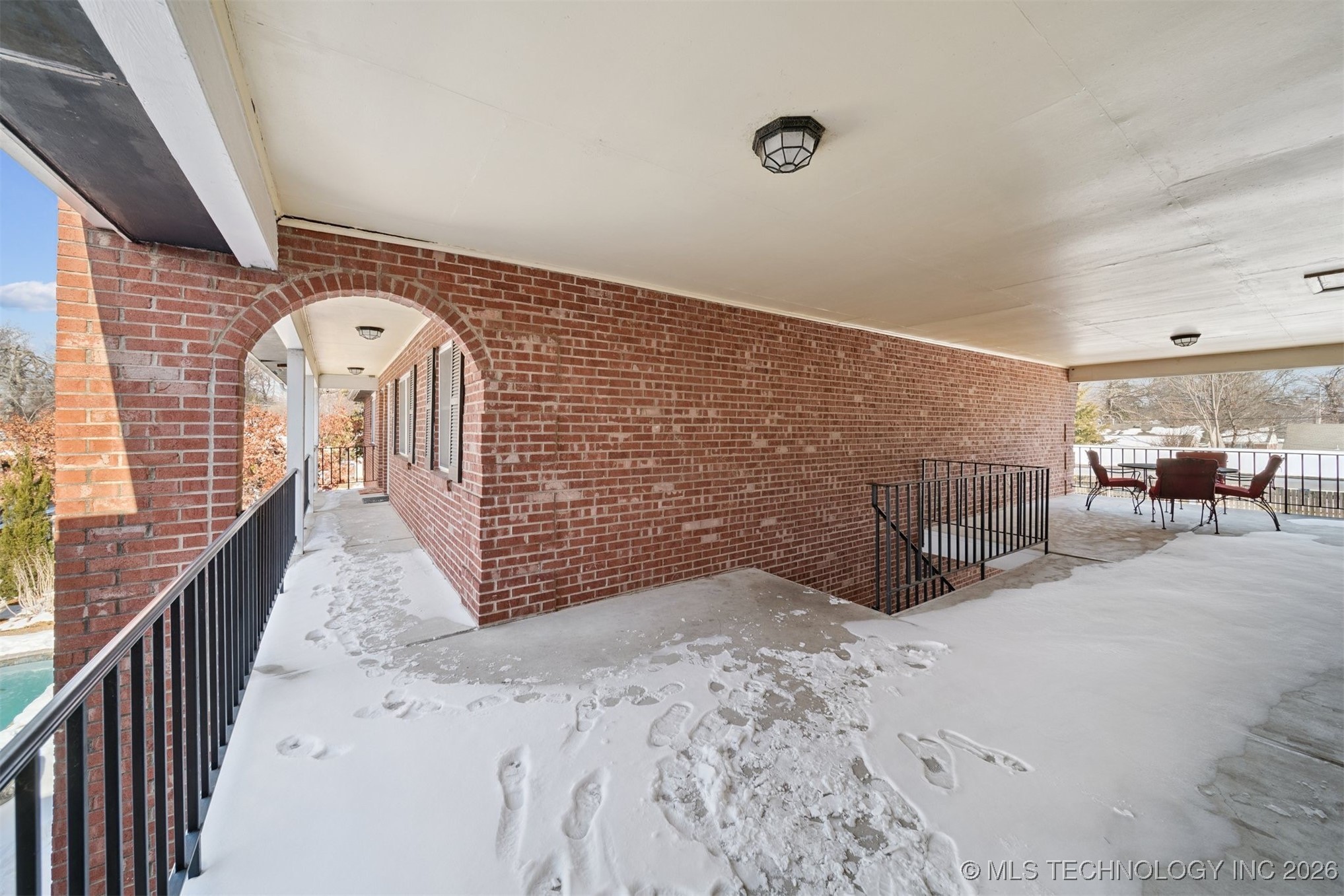 3701 Riverside Drive 14 Property Photo 3