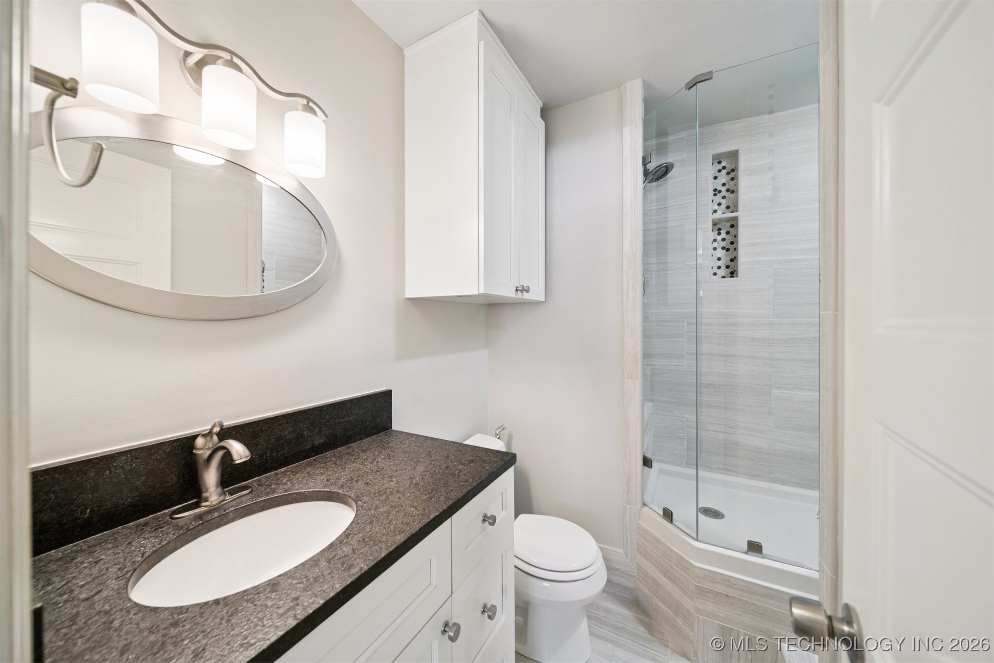 3701 Riverside Drive 14 Property Photo 16