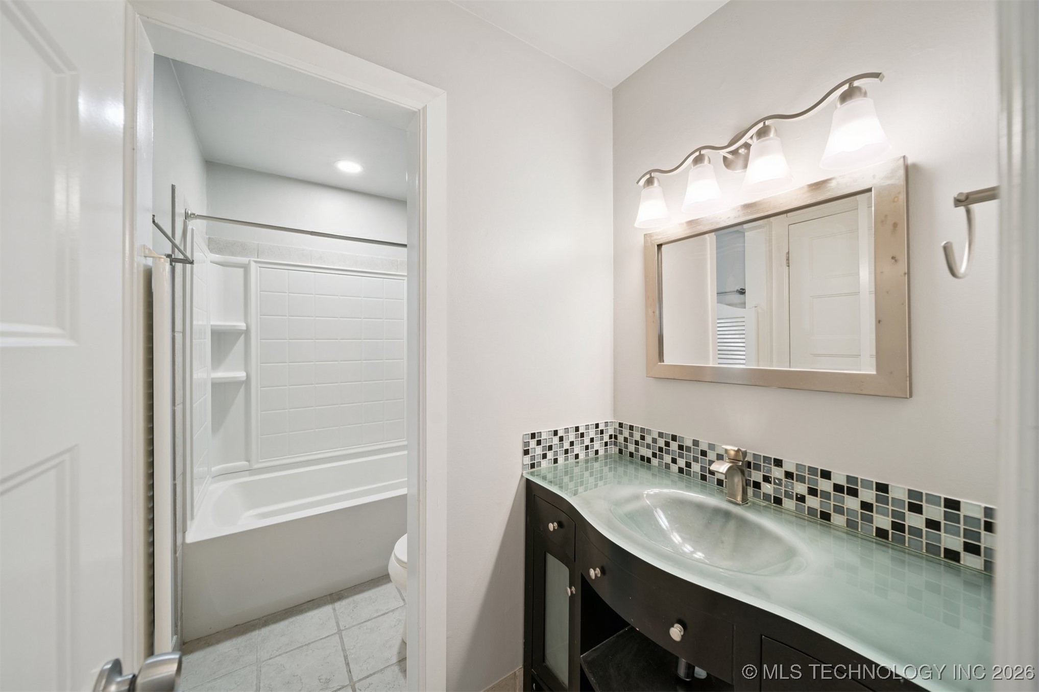 3701 Riverside Drive 14 Property Photo 21