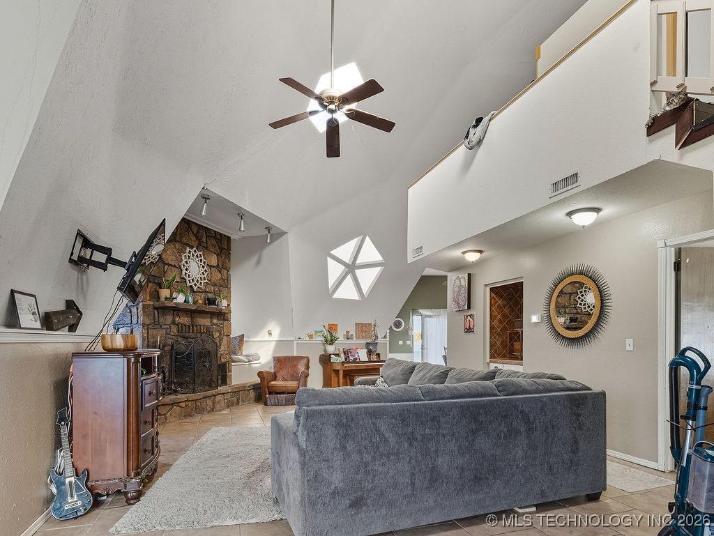 17170 County Road 3548 Property Photo 7