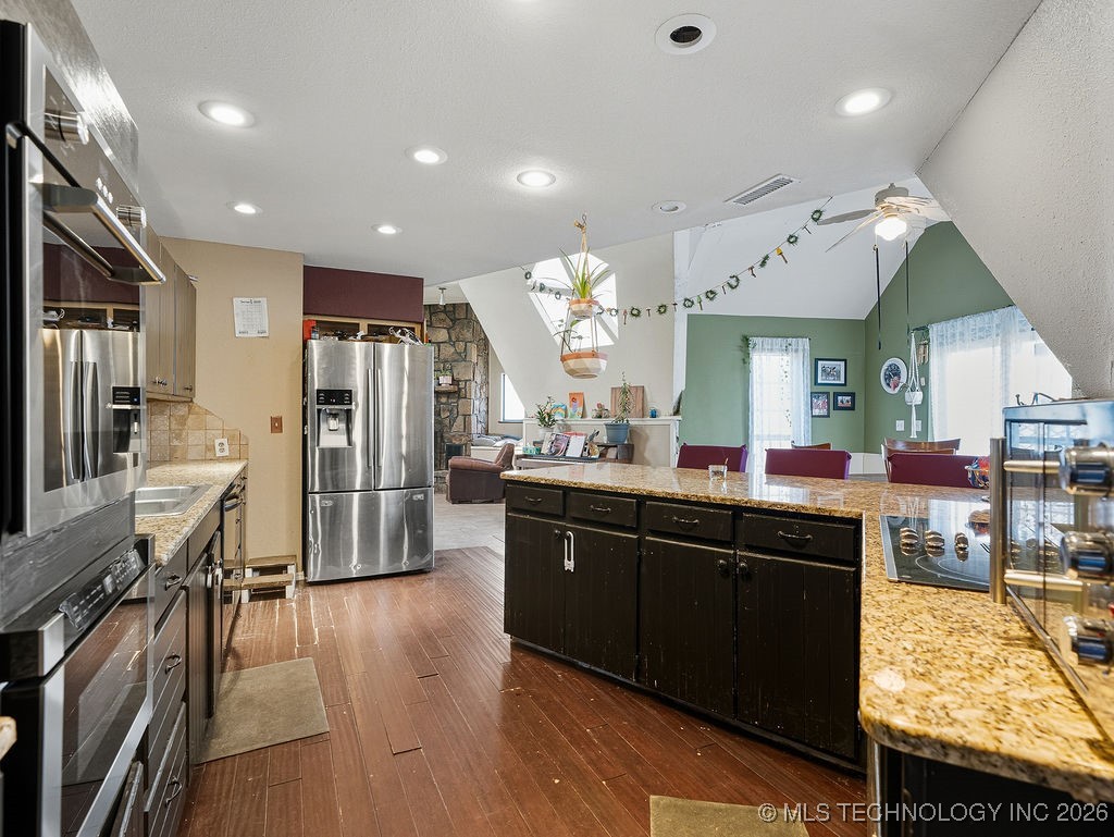 17170 County Road 3548 Property Photo 19