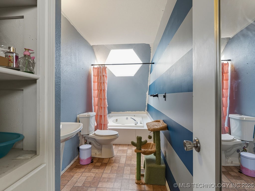 17170 County Road 3548 Property Photo 31