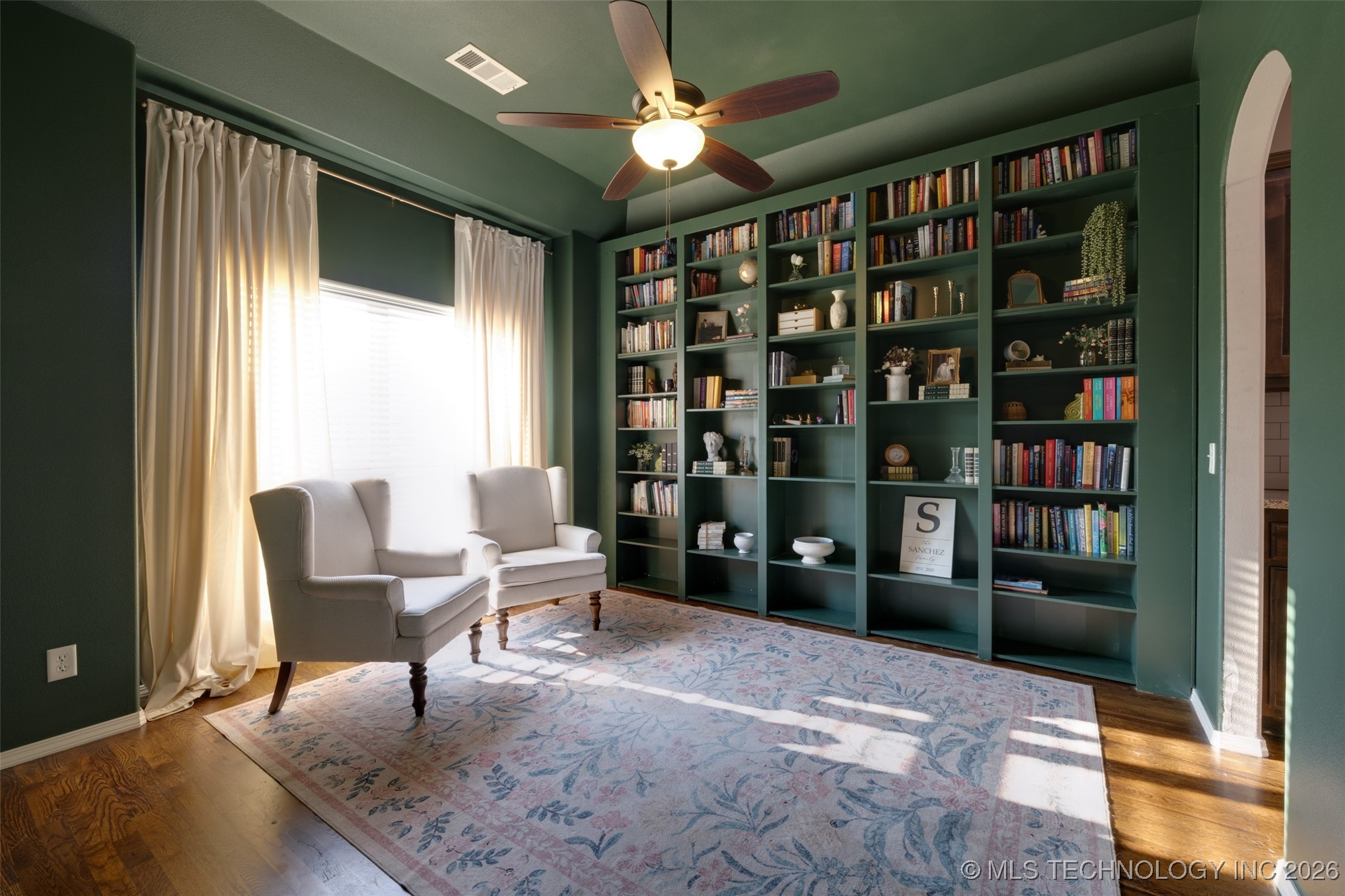 3357 S 207th East Avenue Property Photo 4