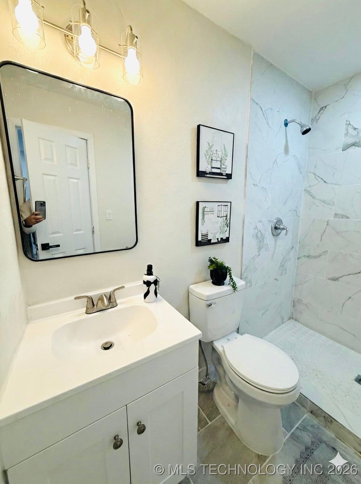 554 E 48th Place N Property Photo 13