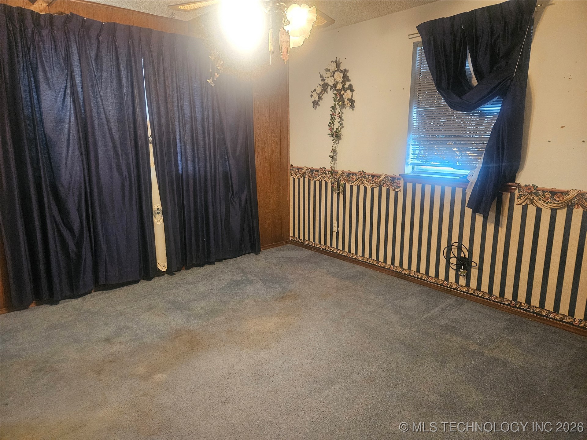 4310 E 75th Street N Property Photo 9