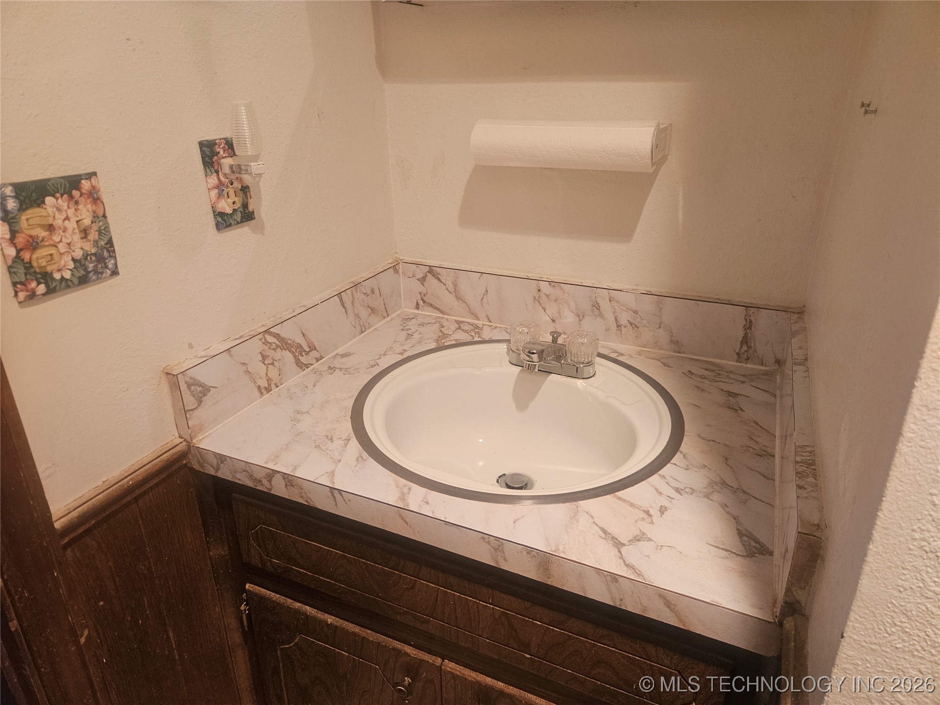 4310 E 75th Street N Property Photo 16