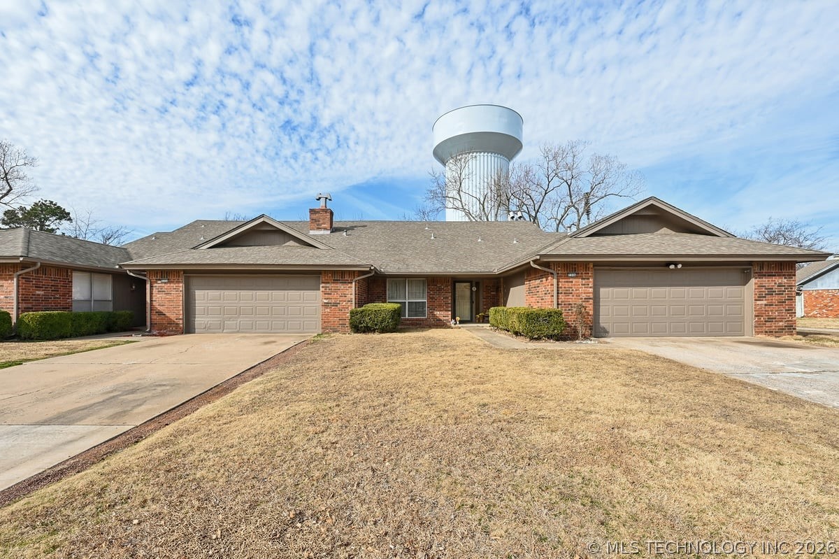 7356 S Darlington Avenue Property Photo 1