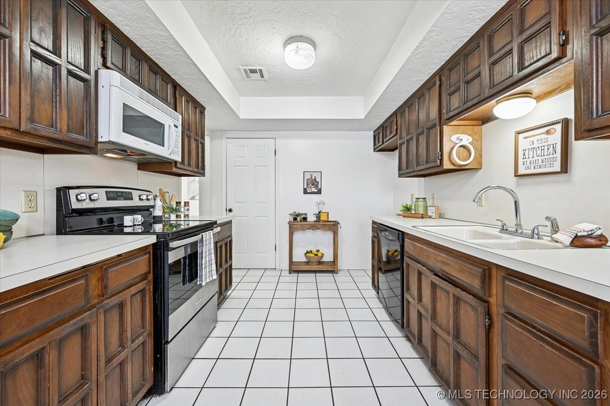 7356 S Darlington Avenue Property Photo 20