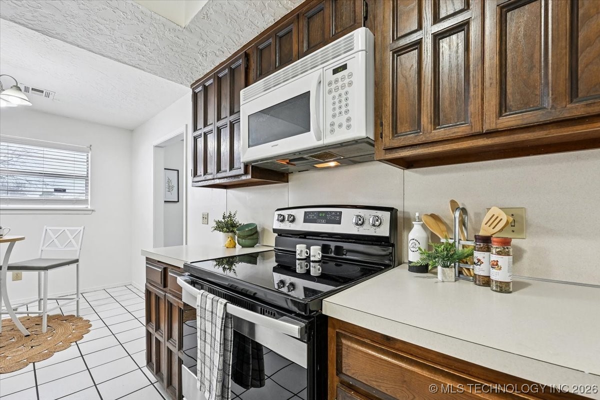 7356 S Darlington Avenue Property Photo 23