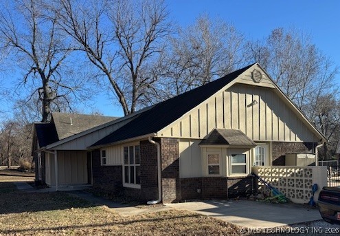 25308 E 67th Place S Property Photo 2