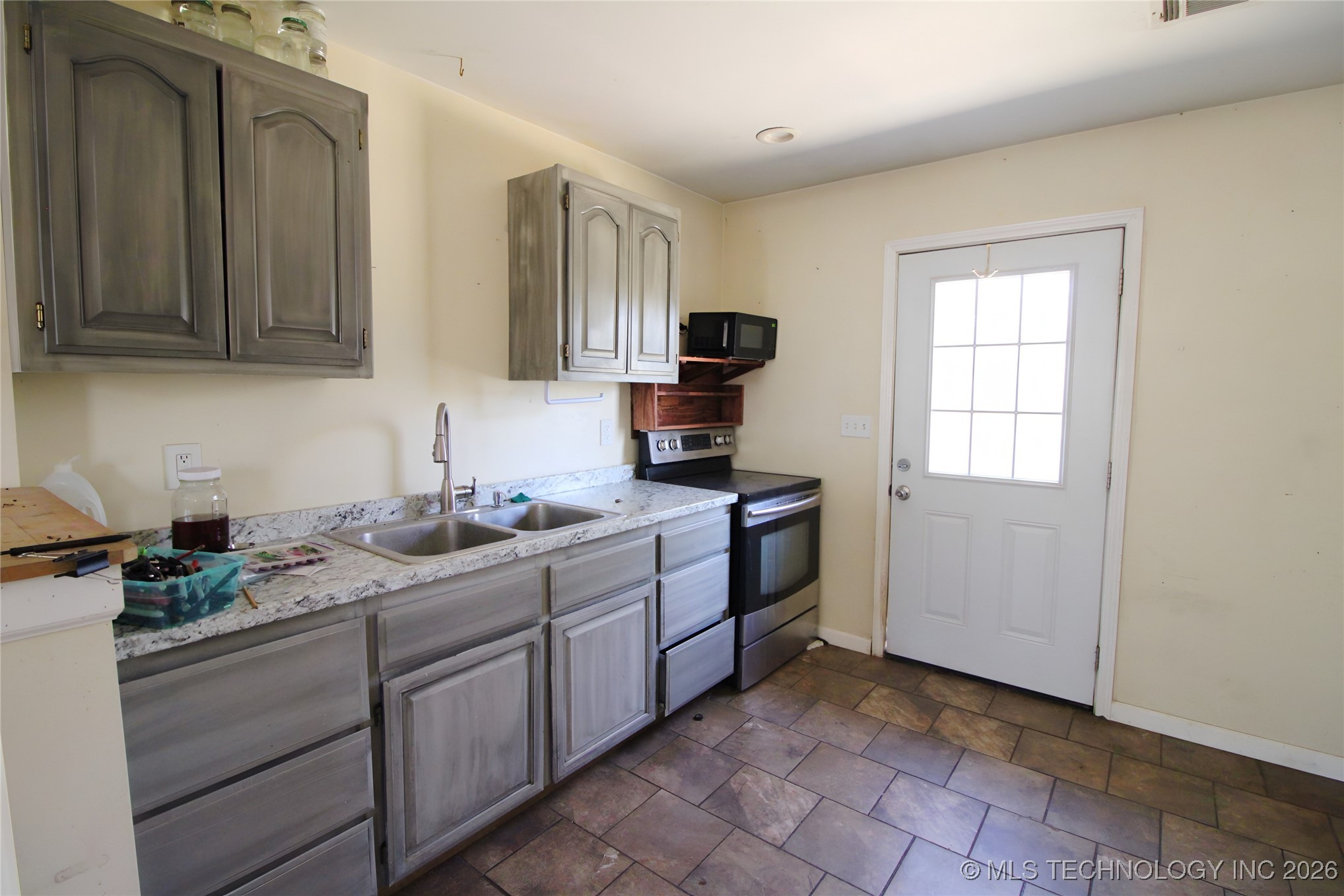 18234 S 80th West Avenue Property Photo 31