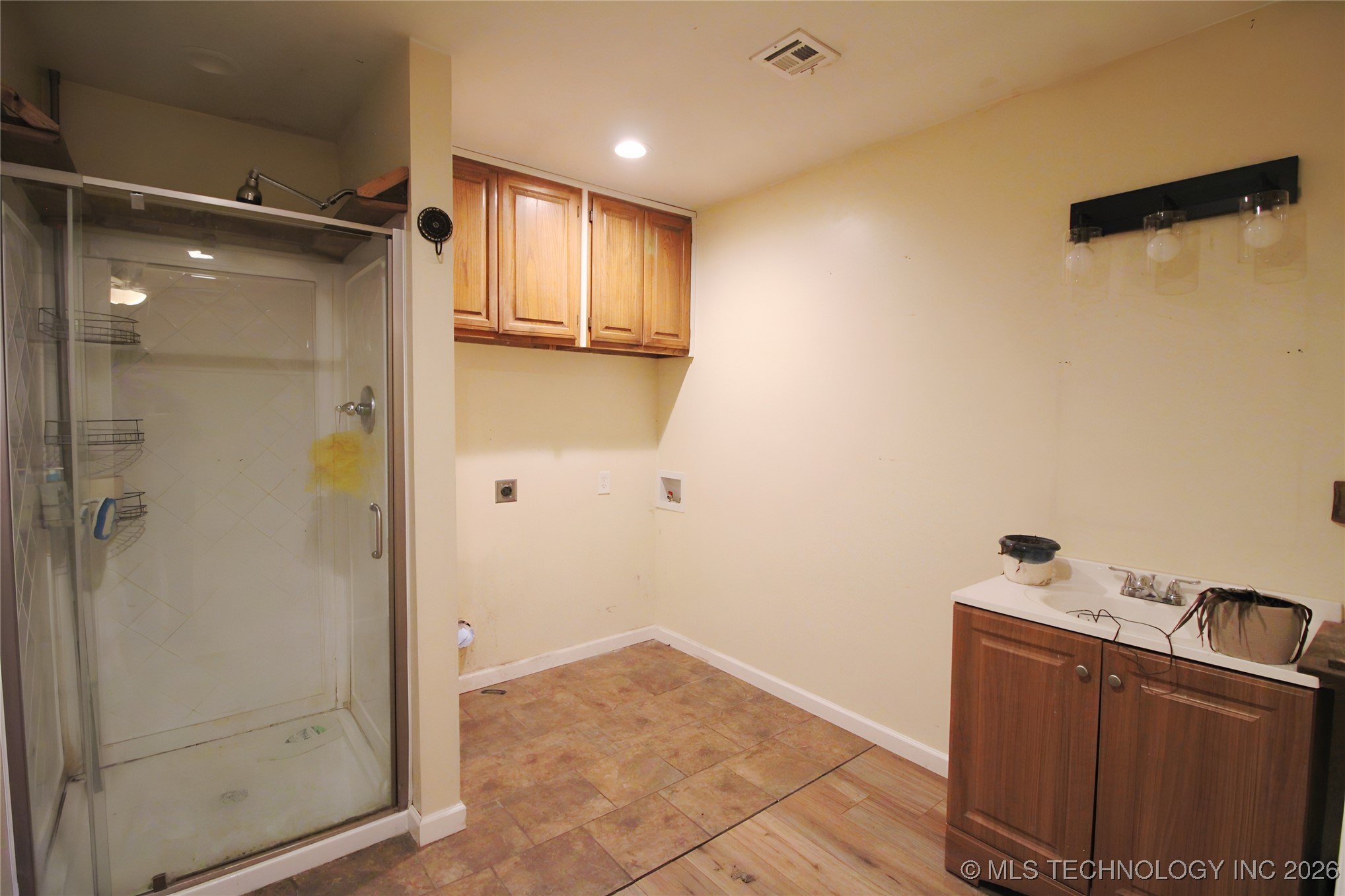 18234 S 80th West Avenue Property Photo 33