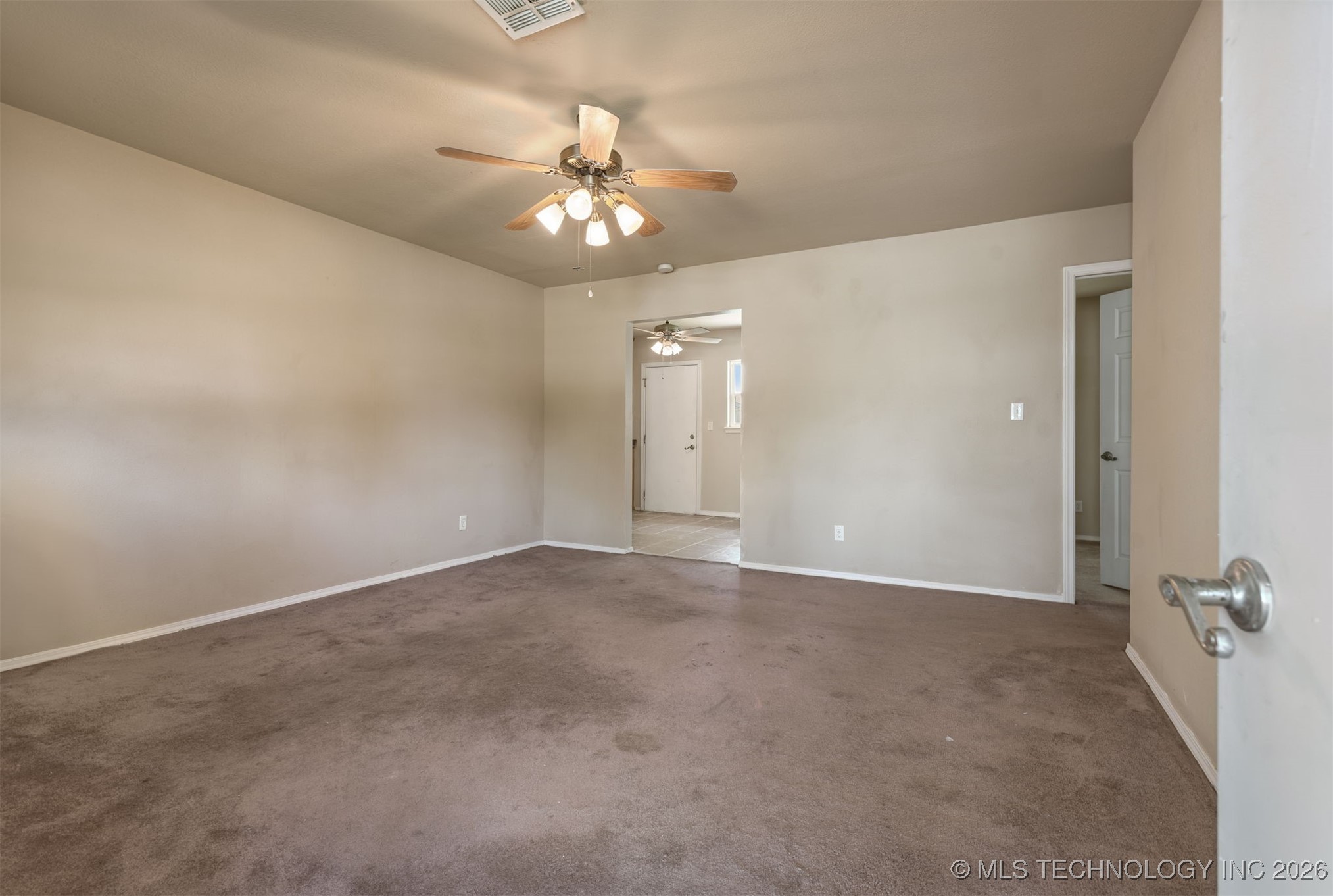 3607 S 118th East Avenue Property Photo 6