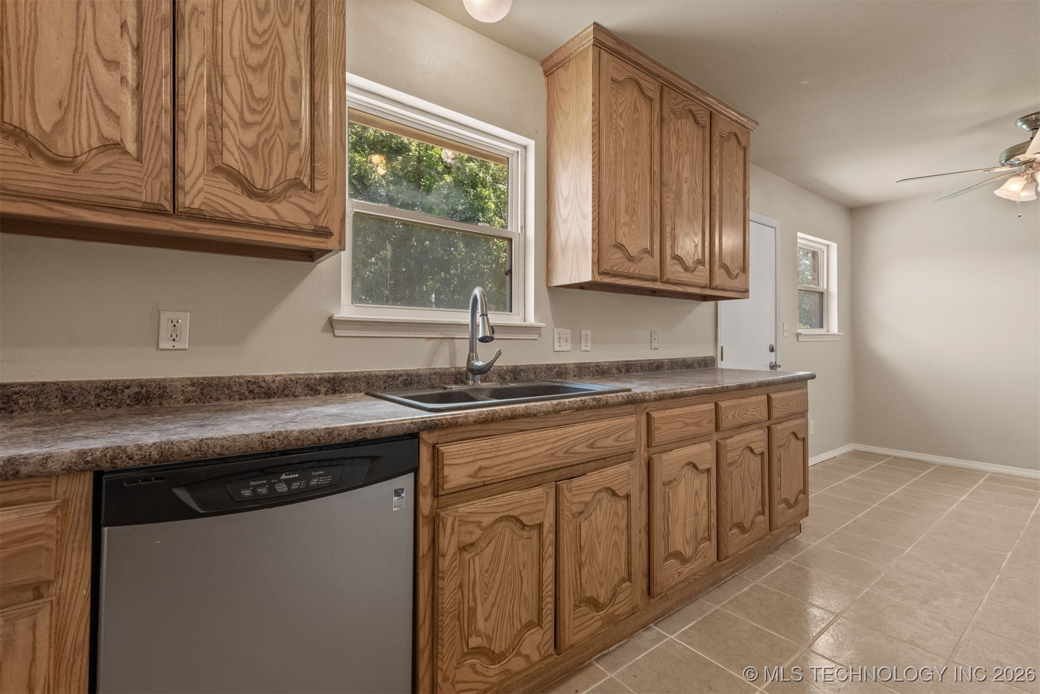 3607 S 118th East Avenue Property Photo 16