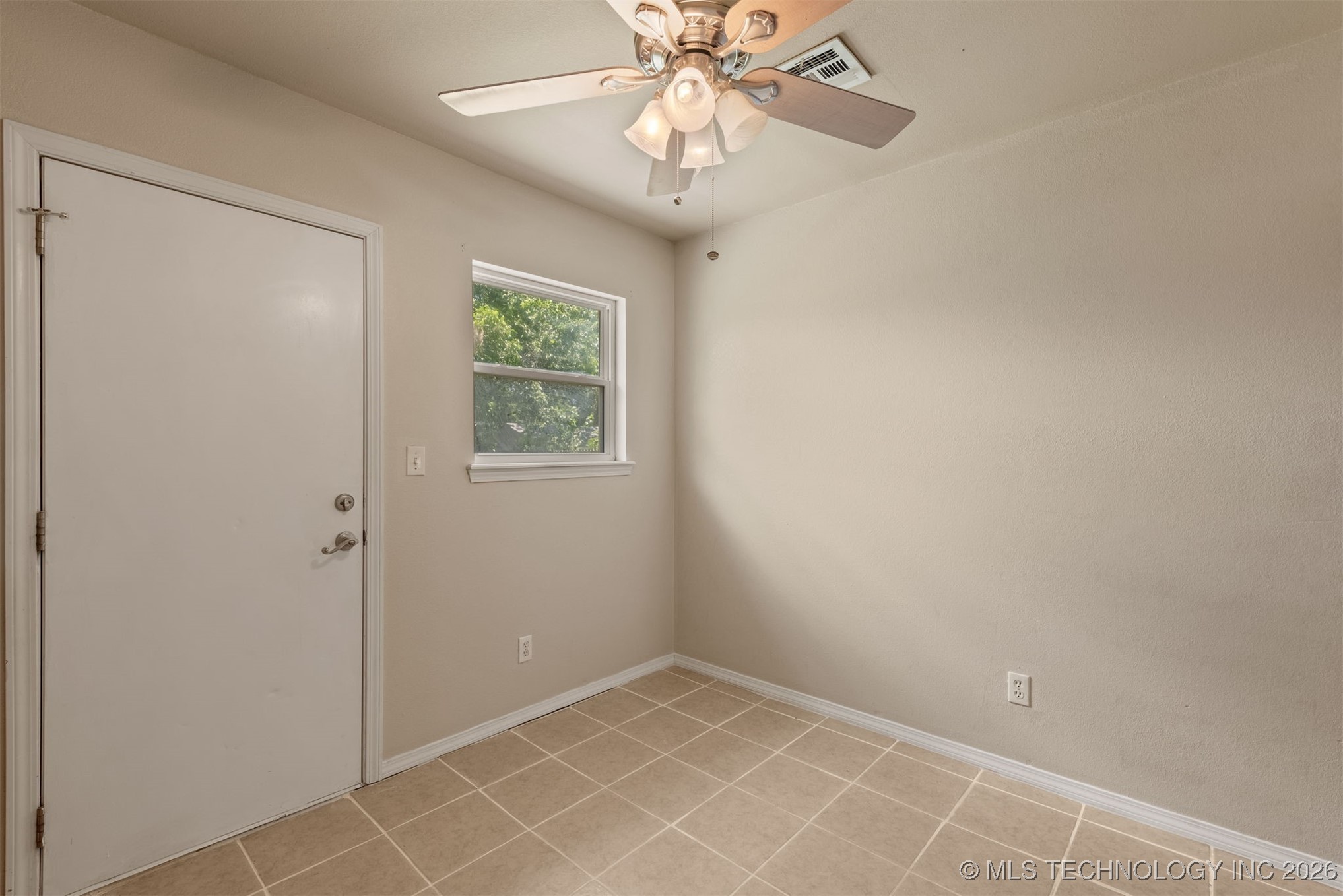 3607 S 118th East Avenue Property Photo 18