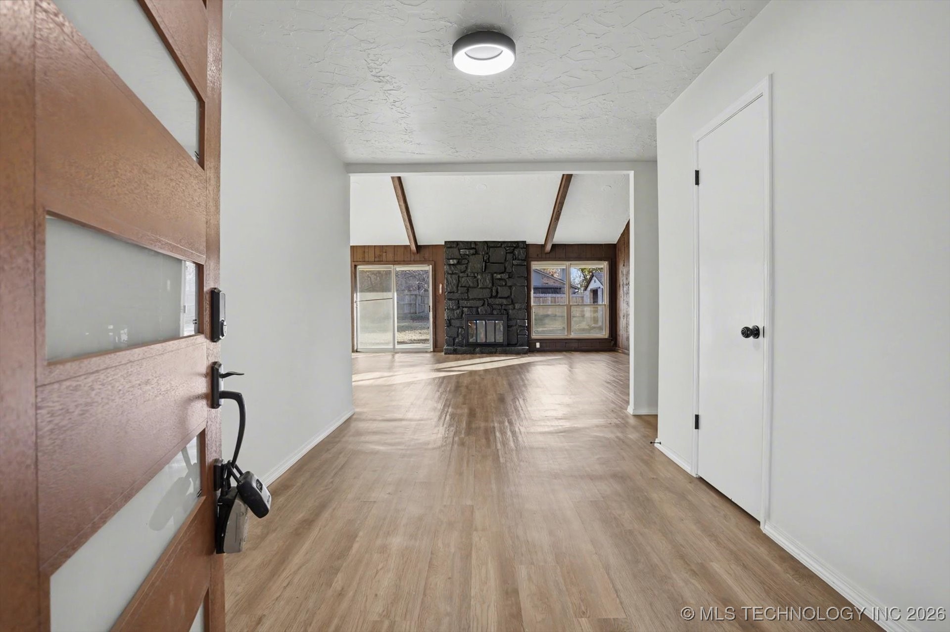 6803 S 77th East Avenue Property Photo 3