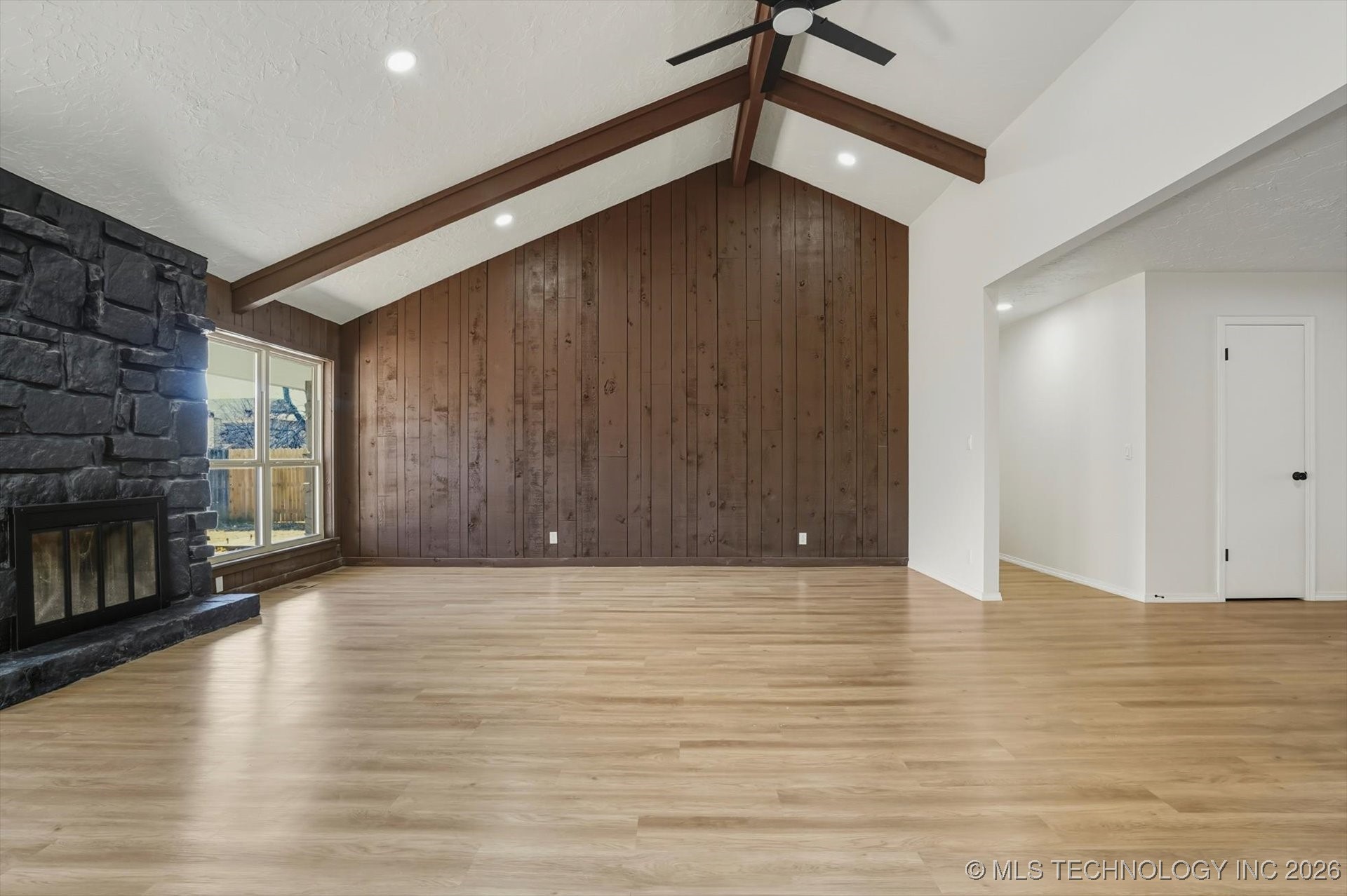 6803 S 77th East Avenue Property Photo 9