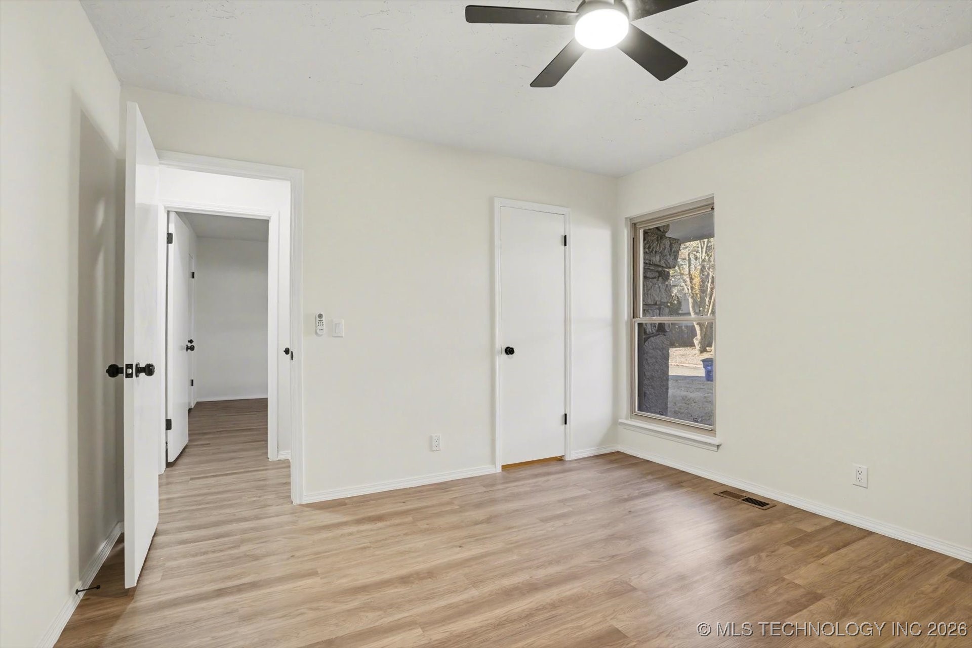 6803 S 77th East Avenue Property Photo 30