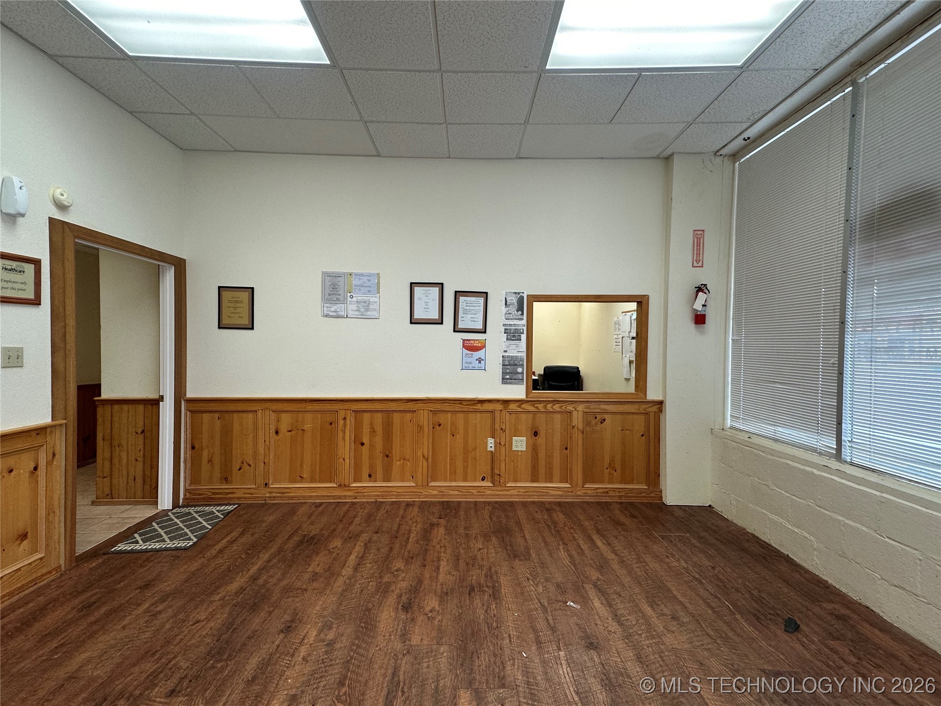 113 N Main Property Photo 8