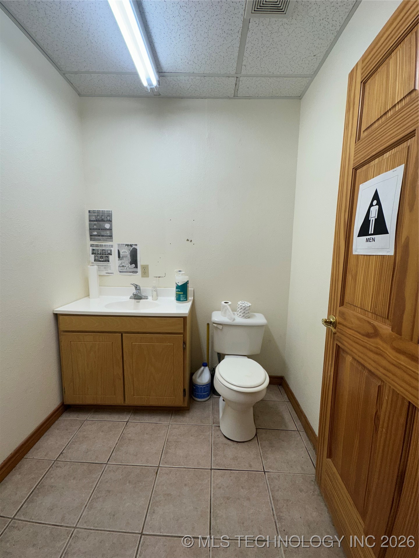 113 N Main Property Photo 18