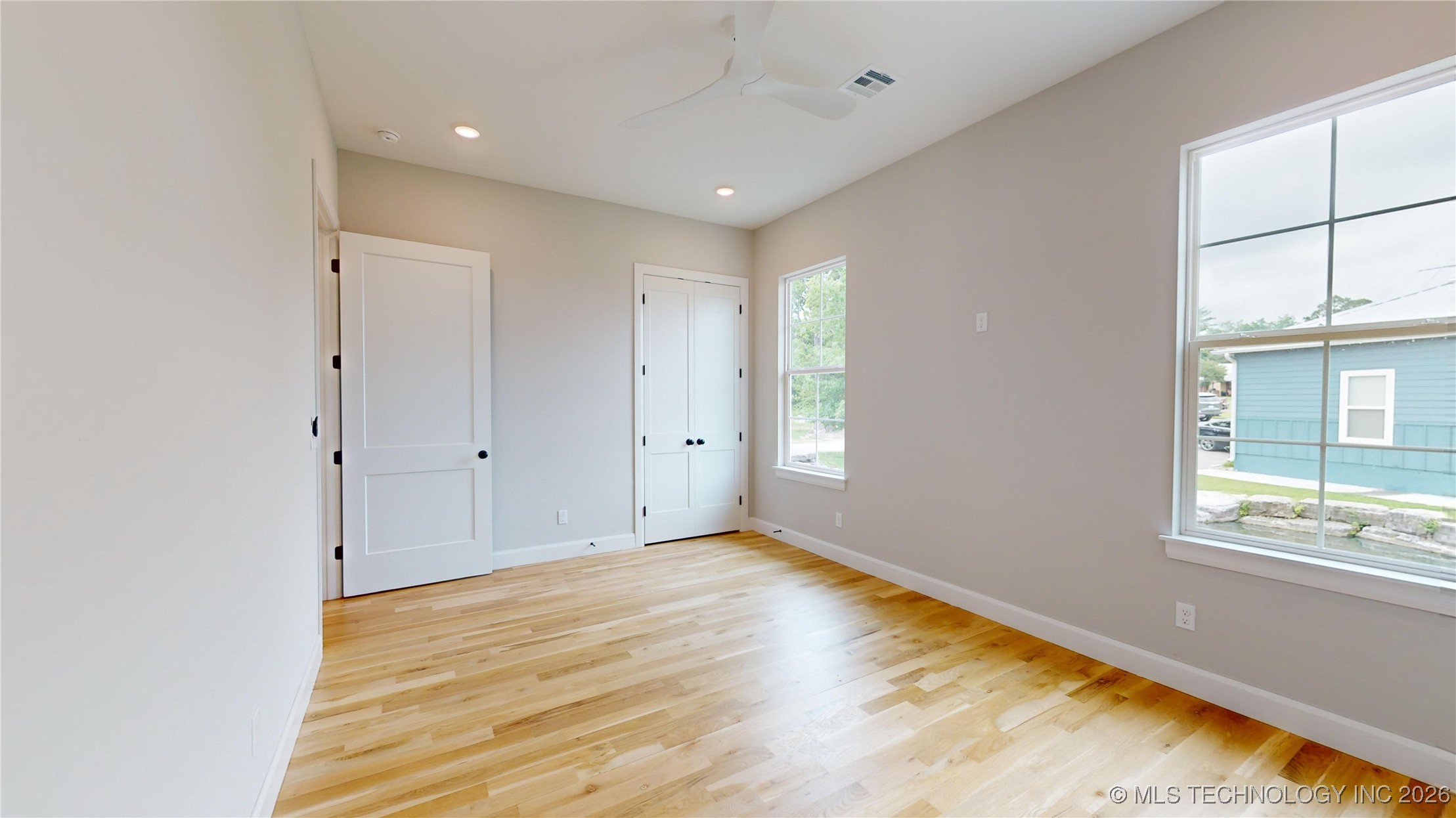 37251 S Cliff Crest Drive Property Photo 11