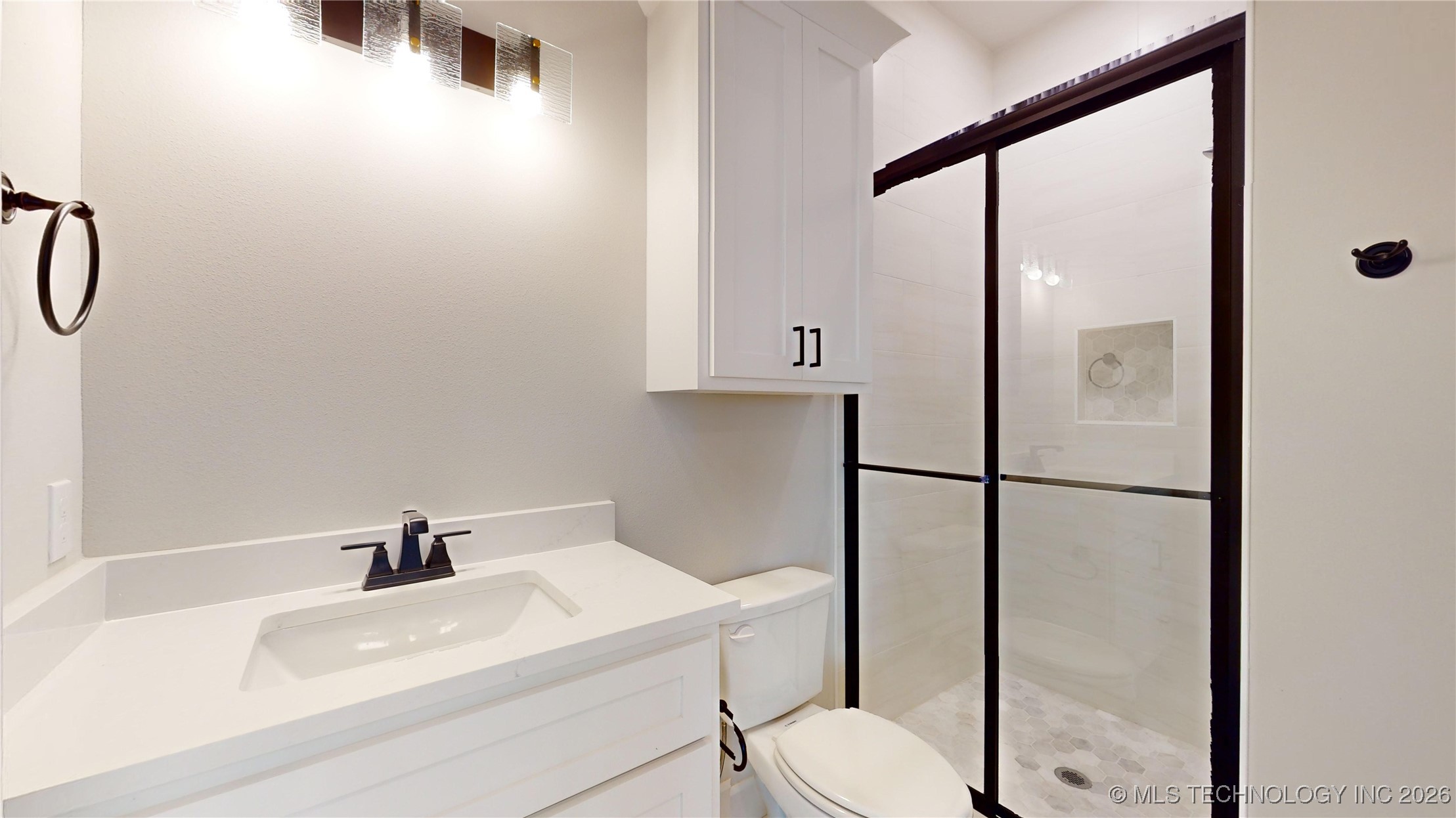 37251 S Cliff Crest Drive Property Photo 12