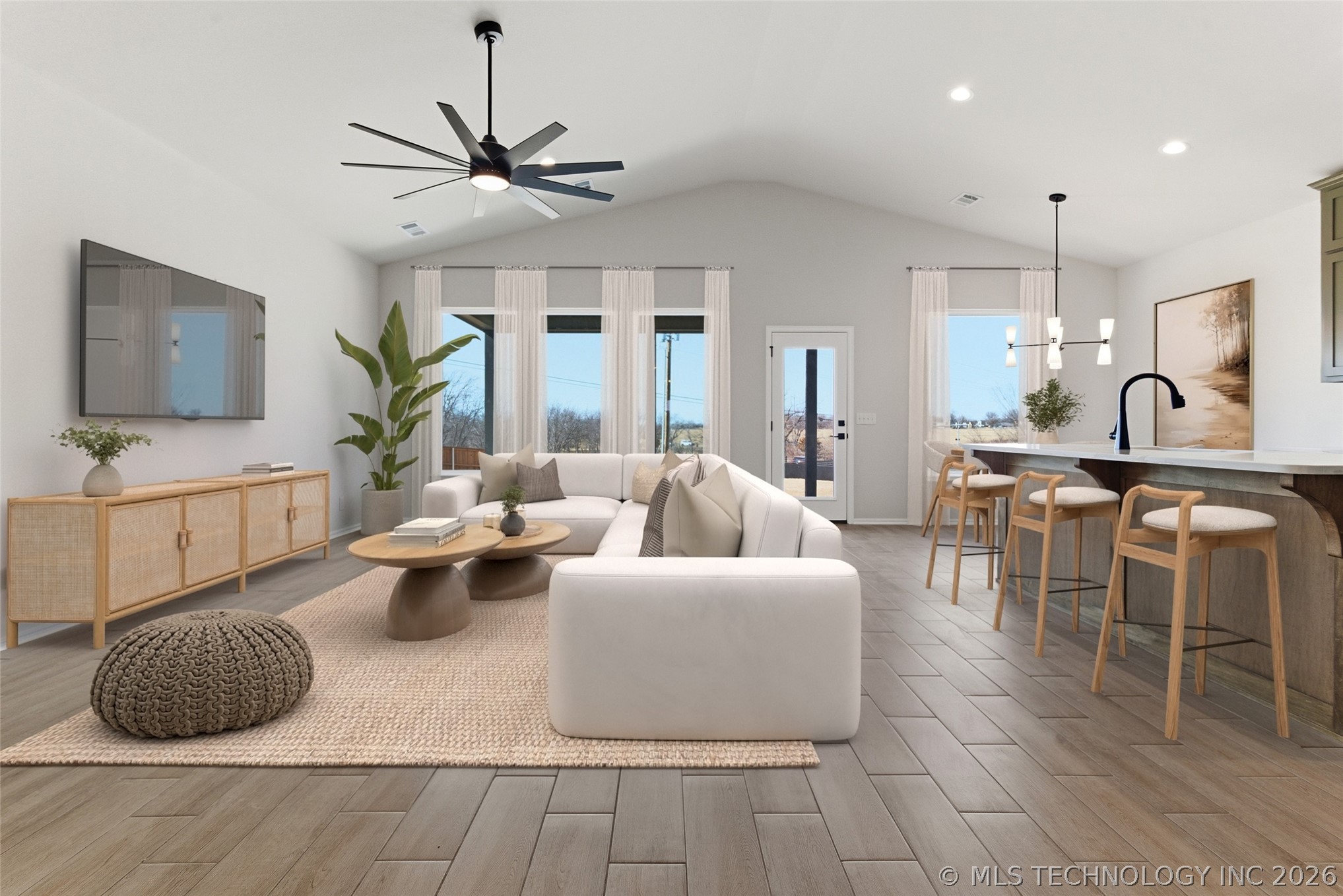 2076 W Berkeley Street Property Photo 12