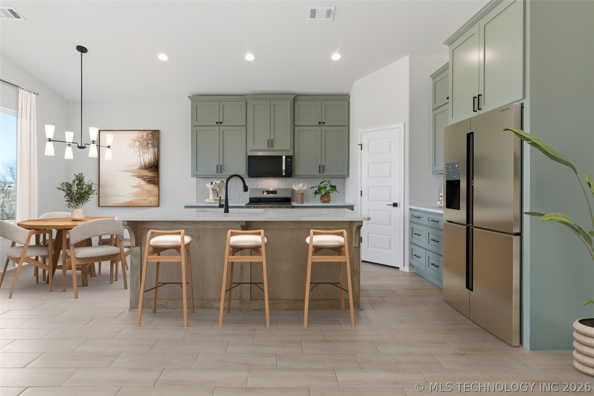 2076 W Berkeley Street Property Photo 13