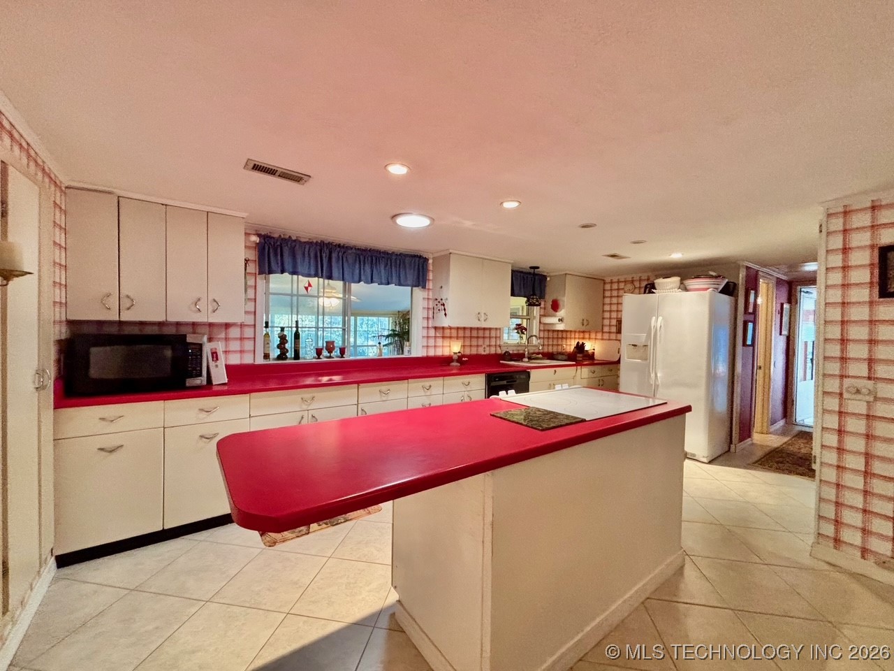 12198 Michael Boulevard Property Photo 8