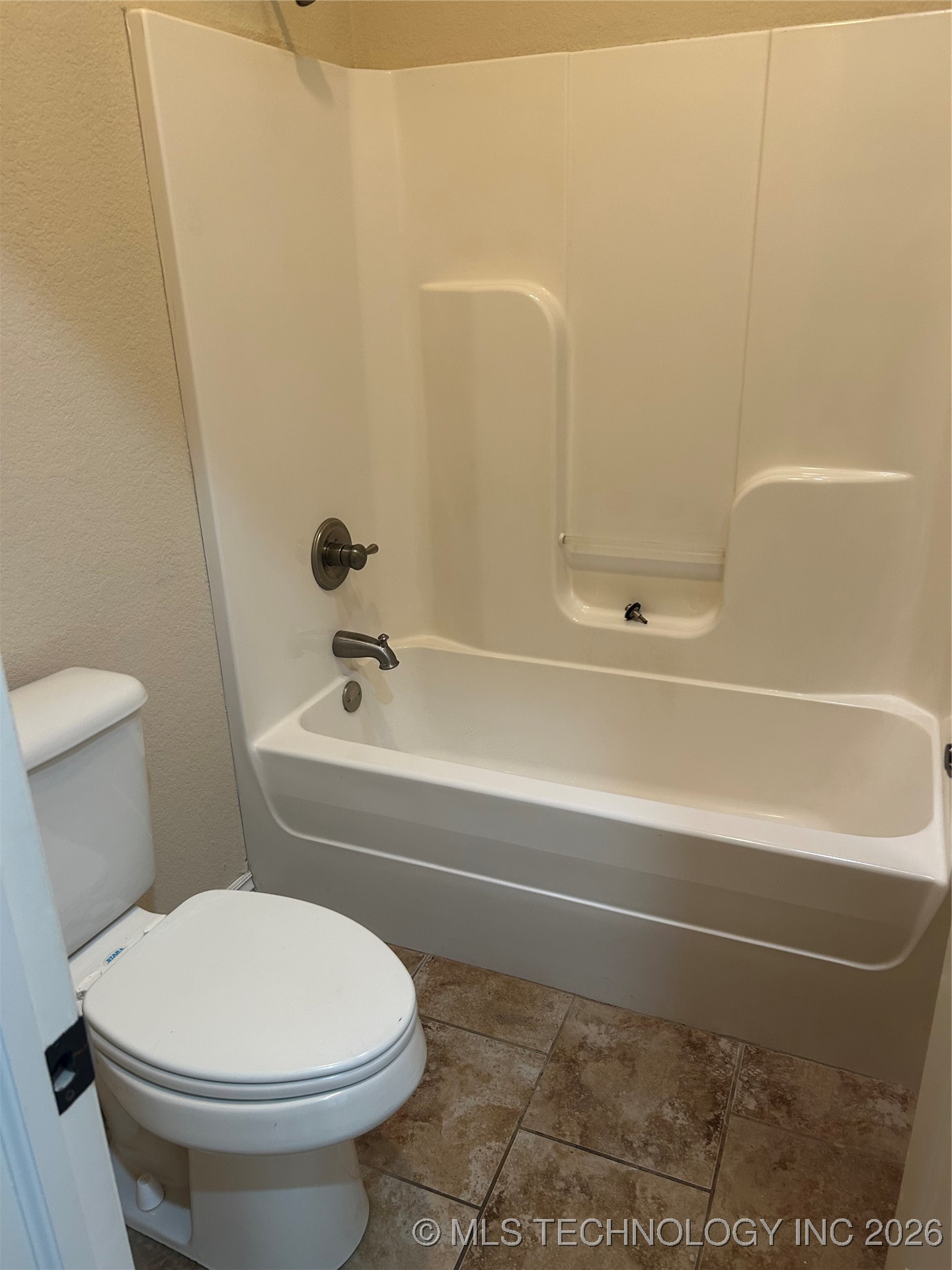 103522 S 4620 Road Property Photo 4