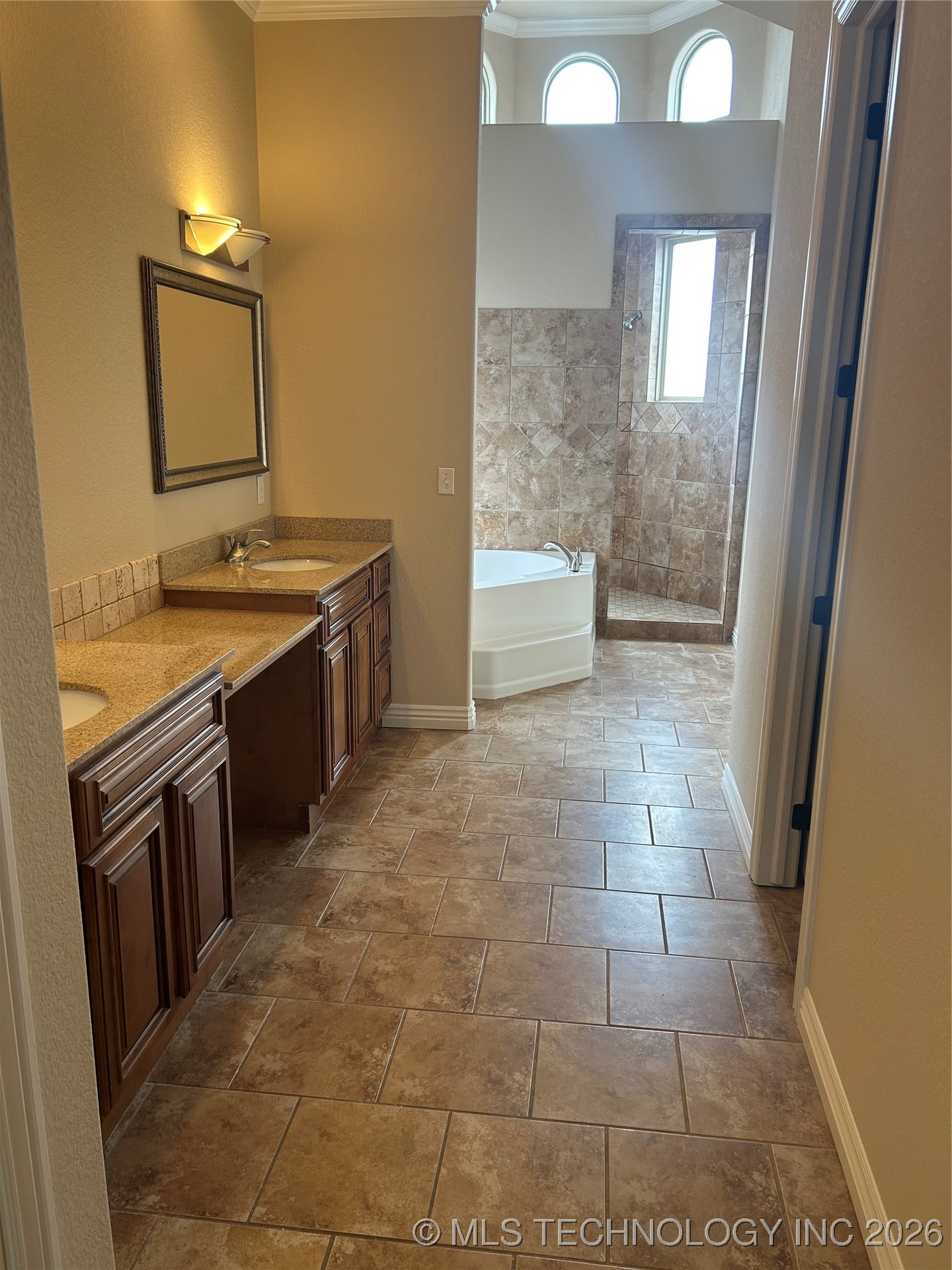 103522 S 4620 Road Property Photo 19